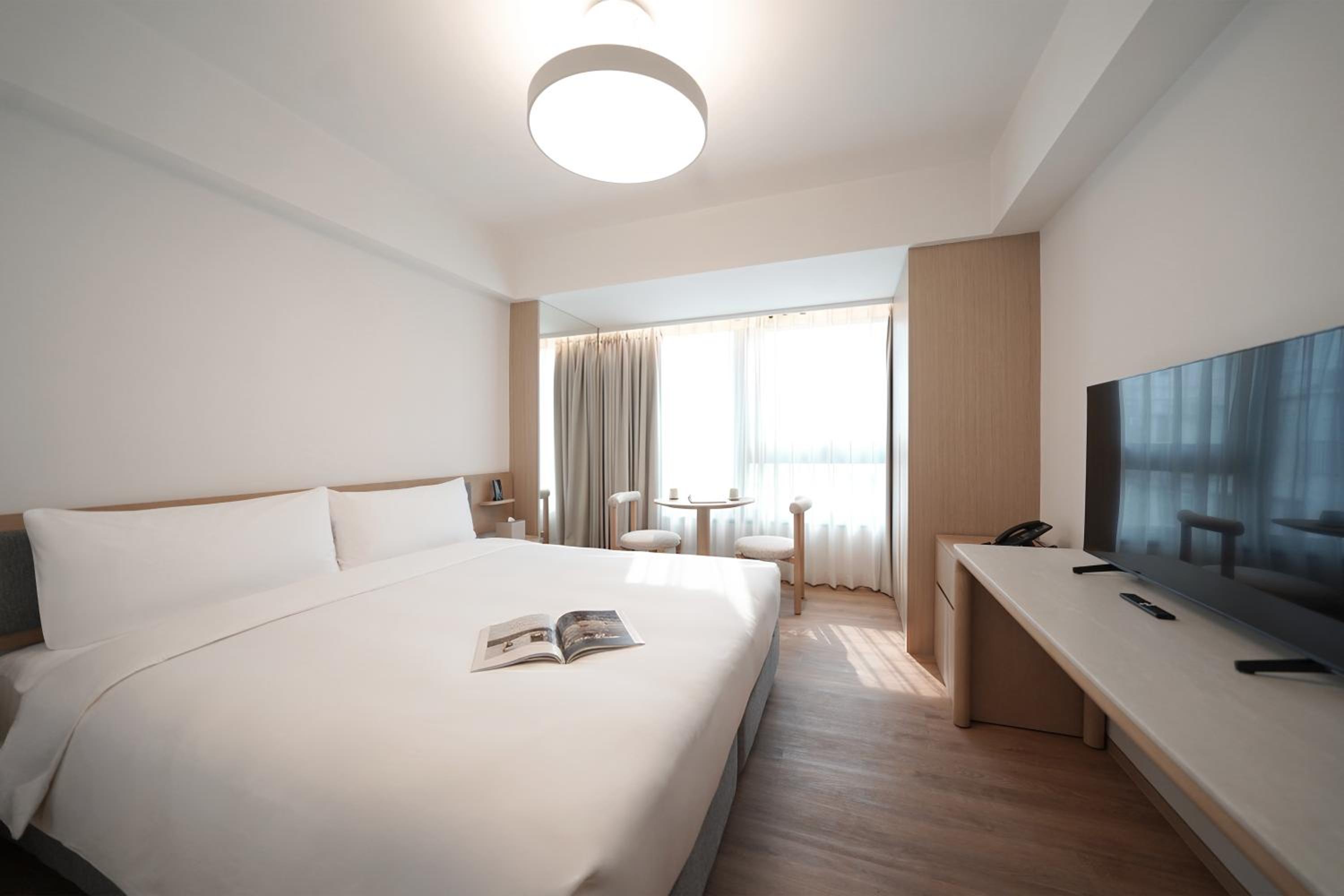 Stage Well Hotel