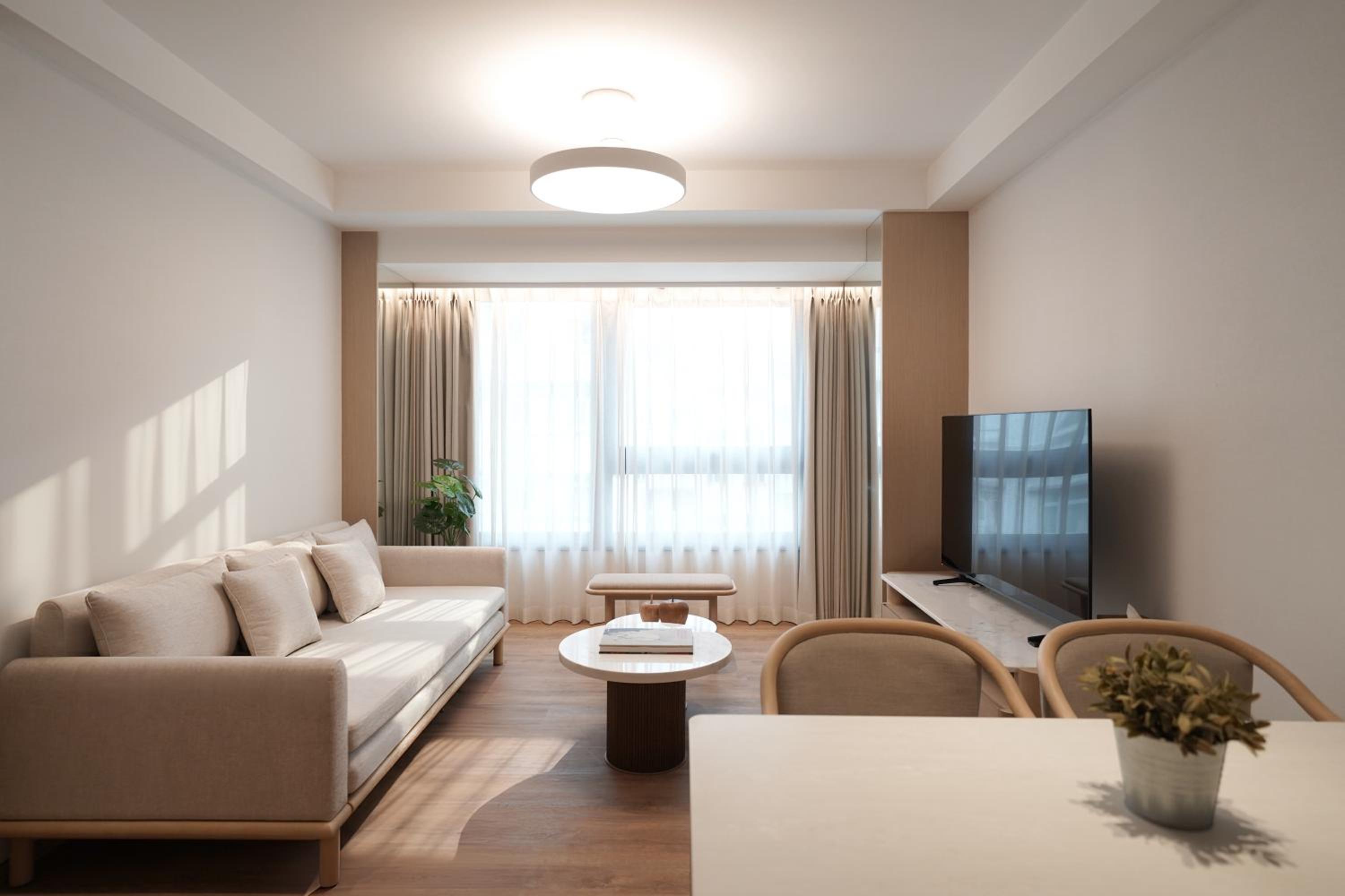 Stage Well Hotel