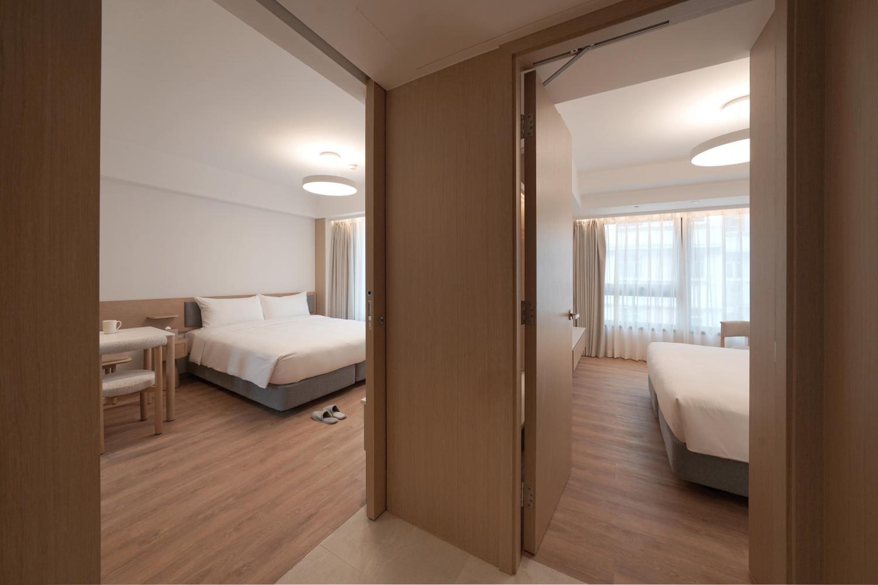 Stage Well Hotel