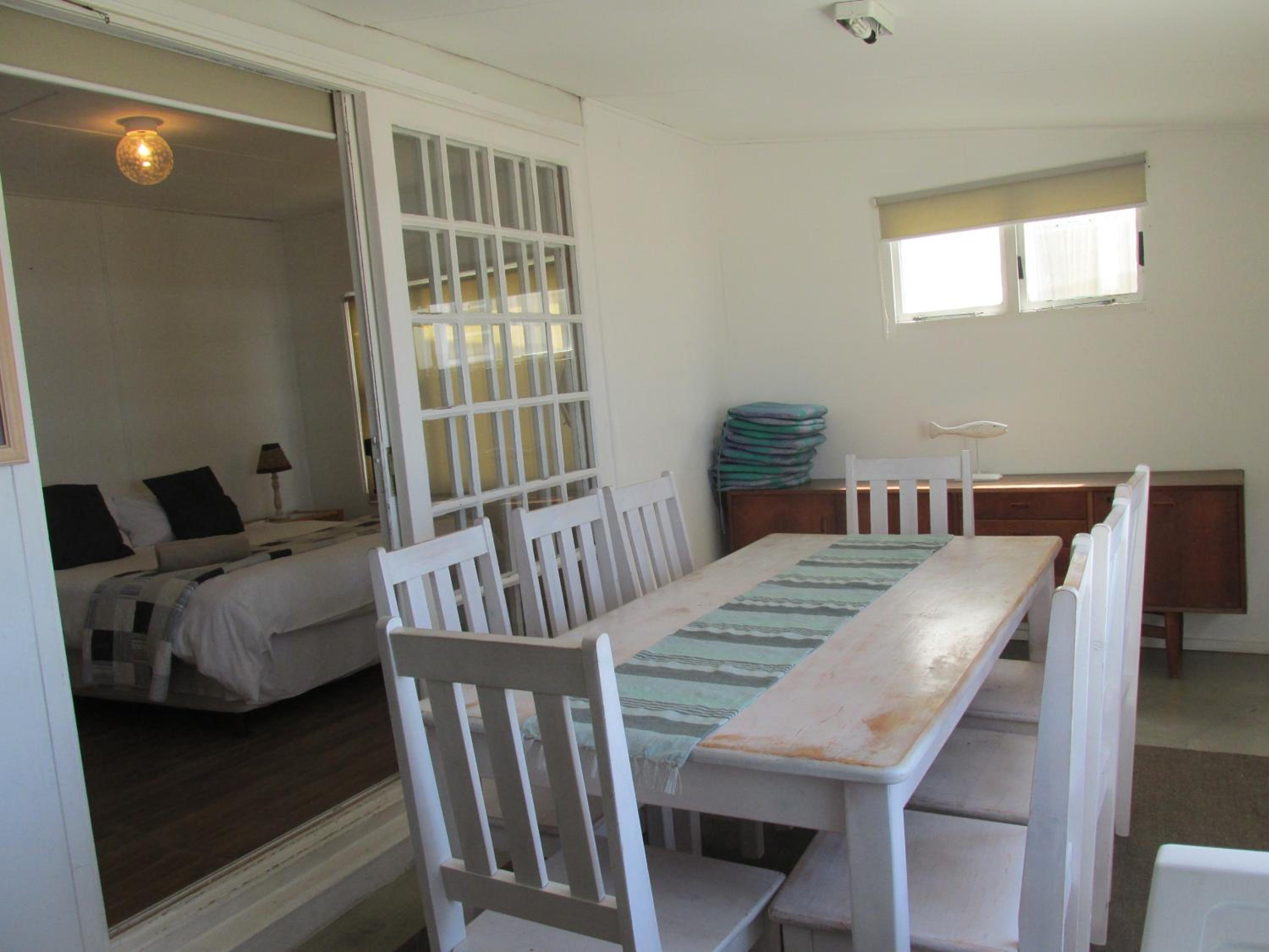 Point Village Accommodation - Point Road 20 view 5