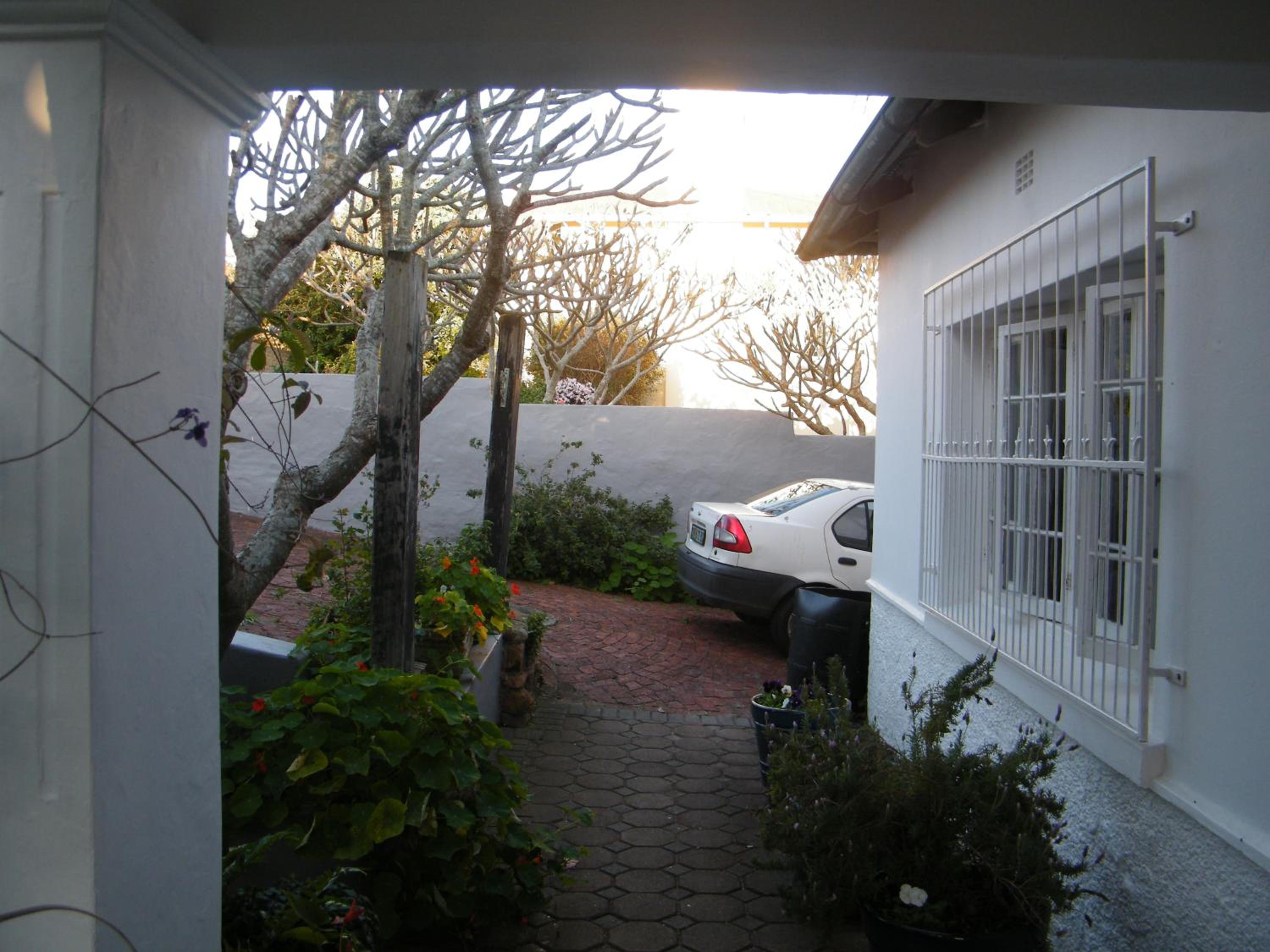Valley Guest House