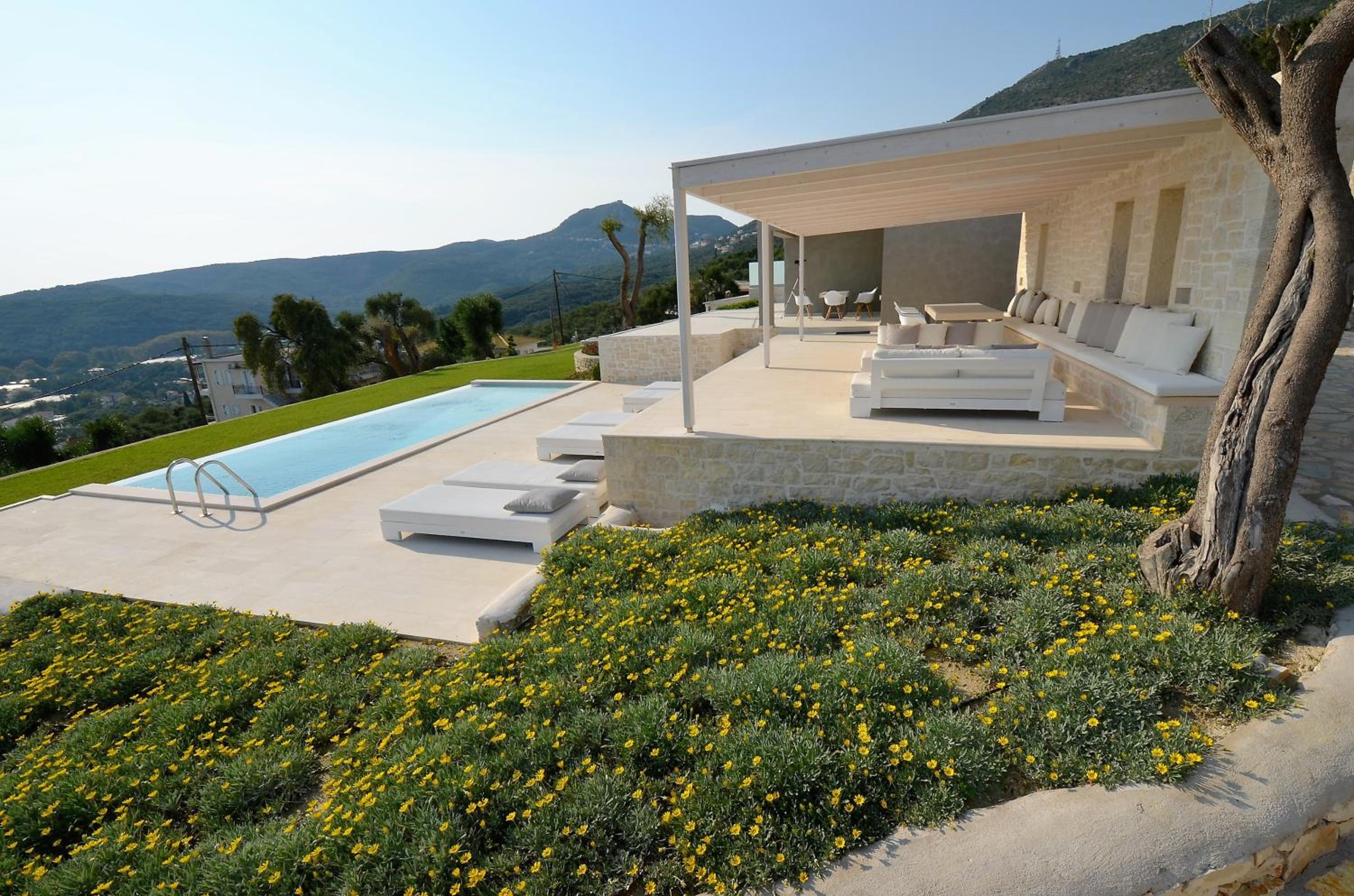 Villa Kira view 4