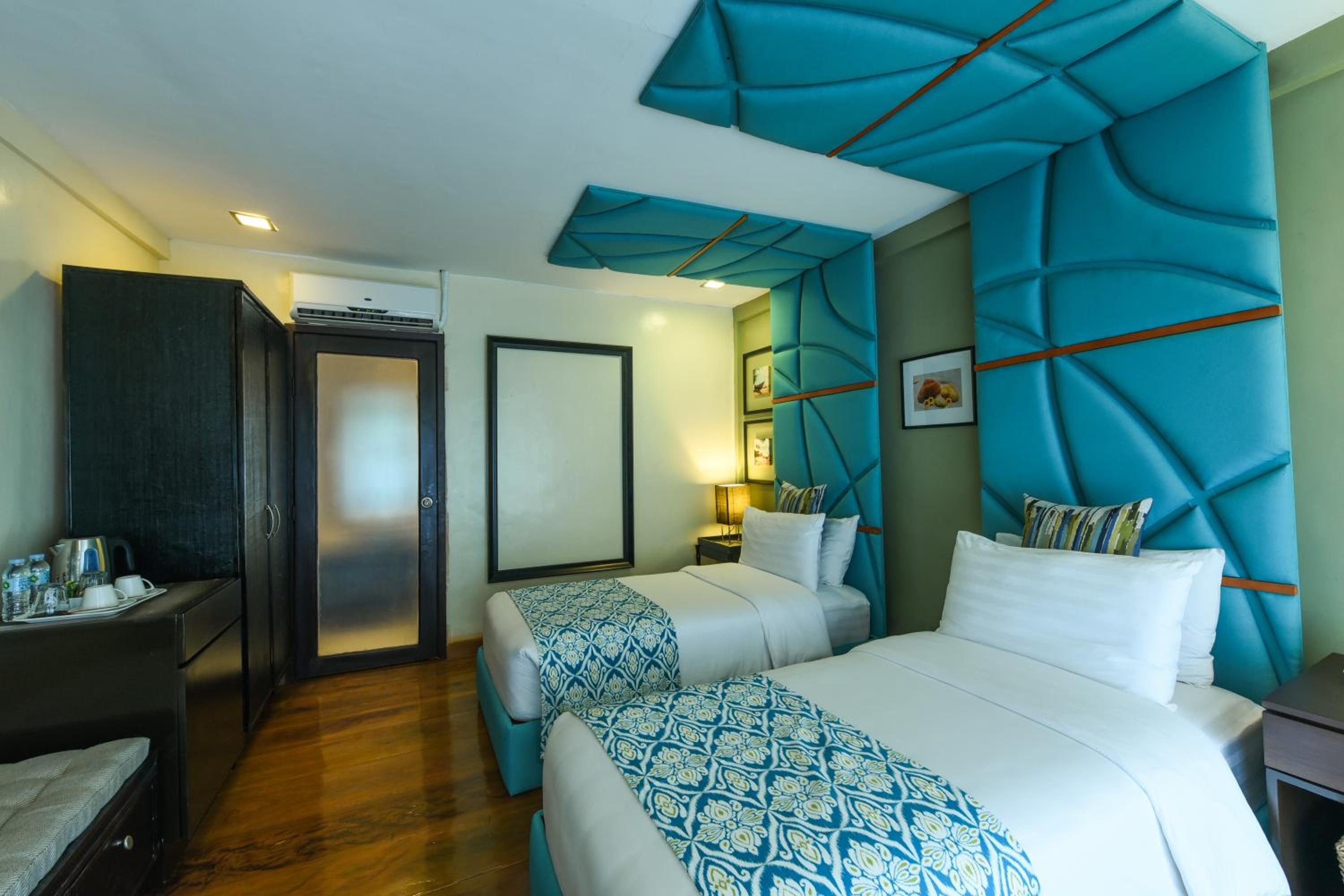 Tugawe Cove Resort