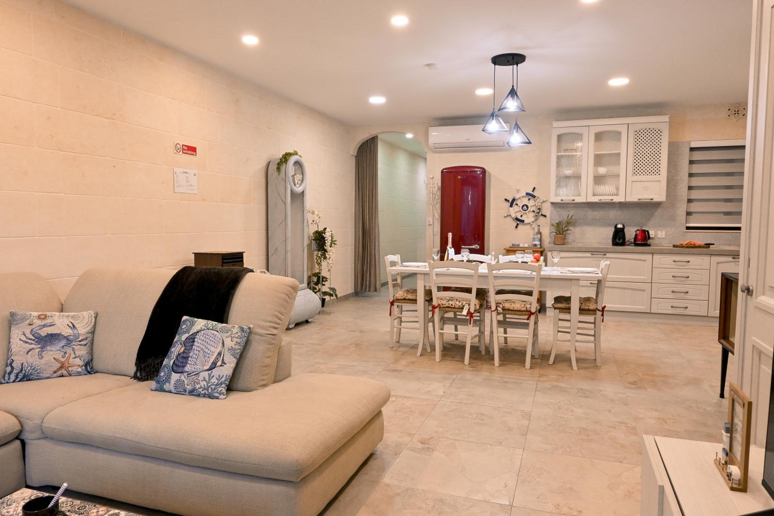 Valley Mist Apart NB 1 Xlendi Gozo - Happy Rentals