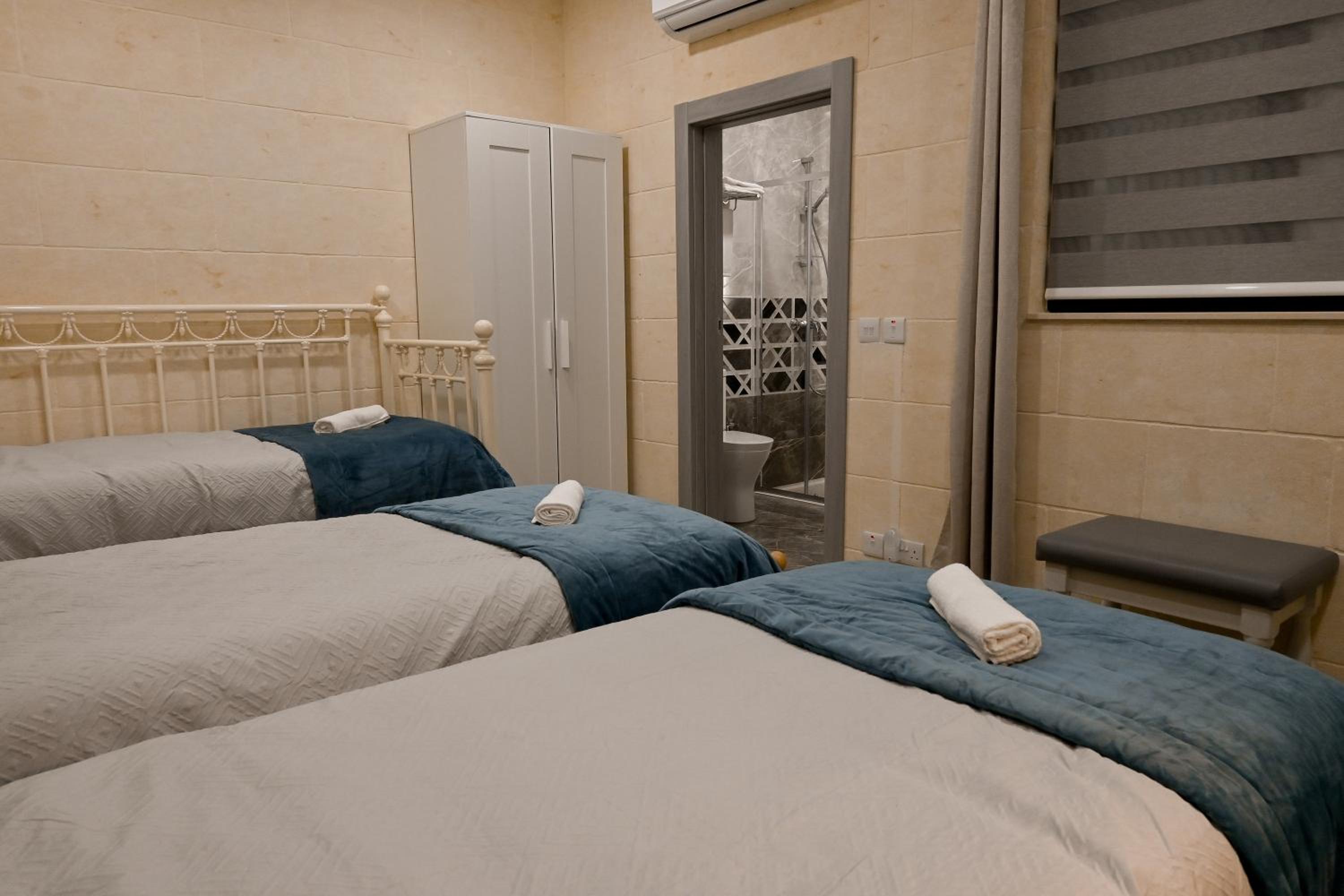 Valley Mist Apart NB 1 Xlendi Gozo - Happy Rentals