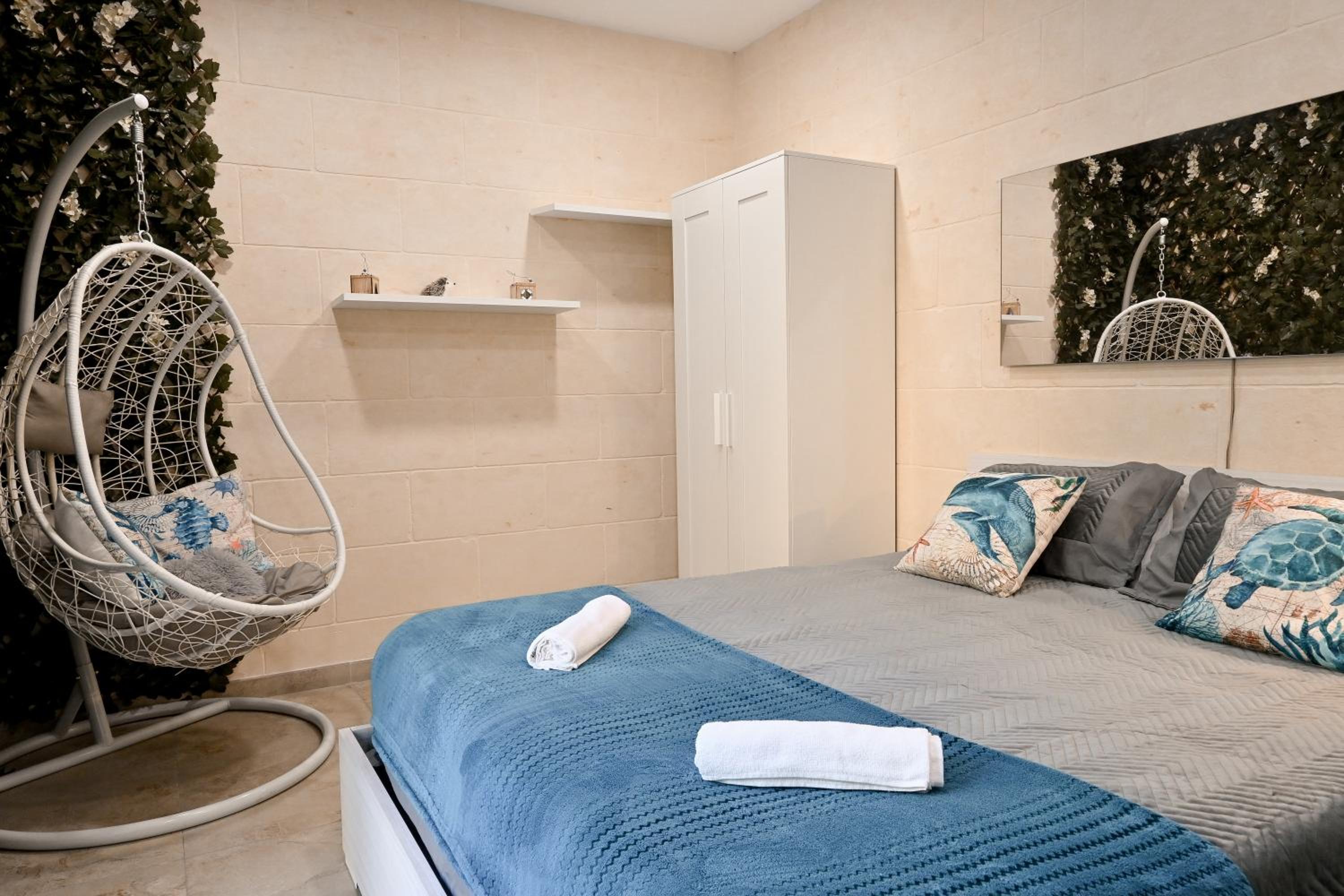 Valley Mist Apart NB 1 Xlendi Gozo - Happy Rentals