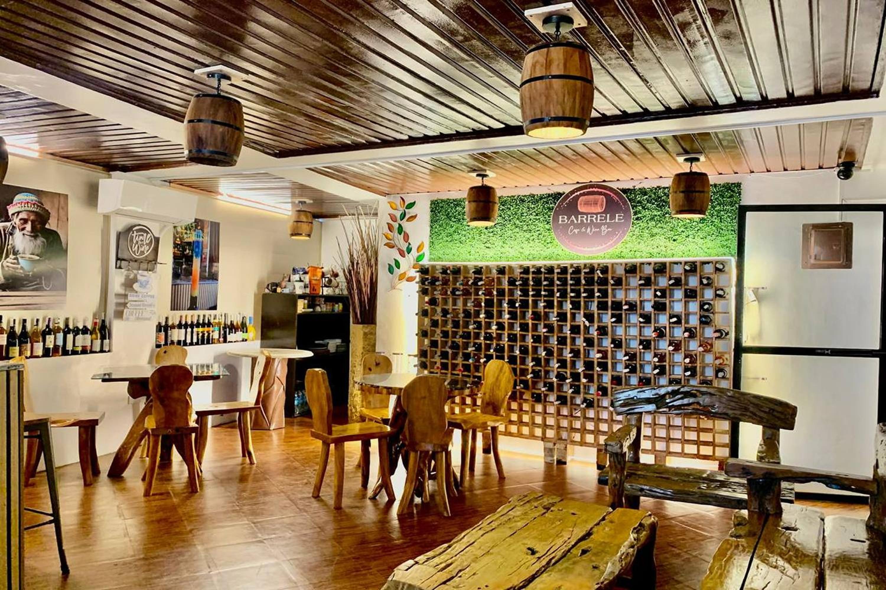 Barelle Hostel, Coffee and Wine Bar