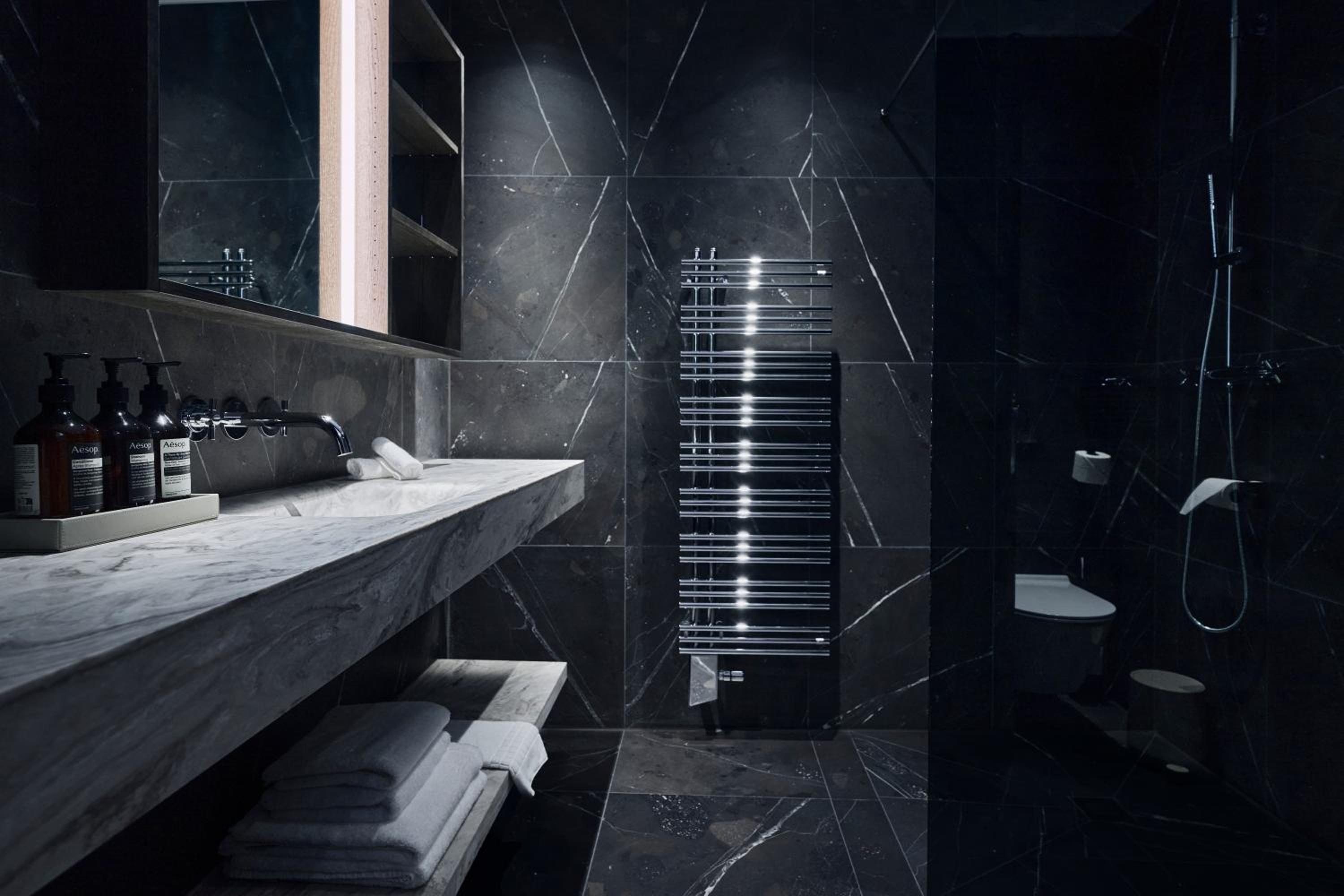 Chalet Ischgl - Modern Luxury Residences