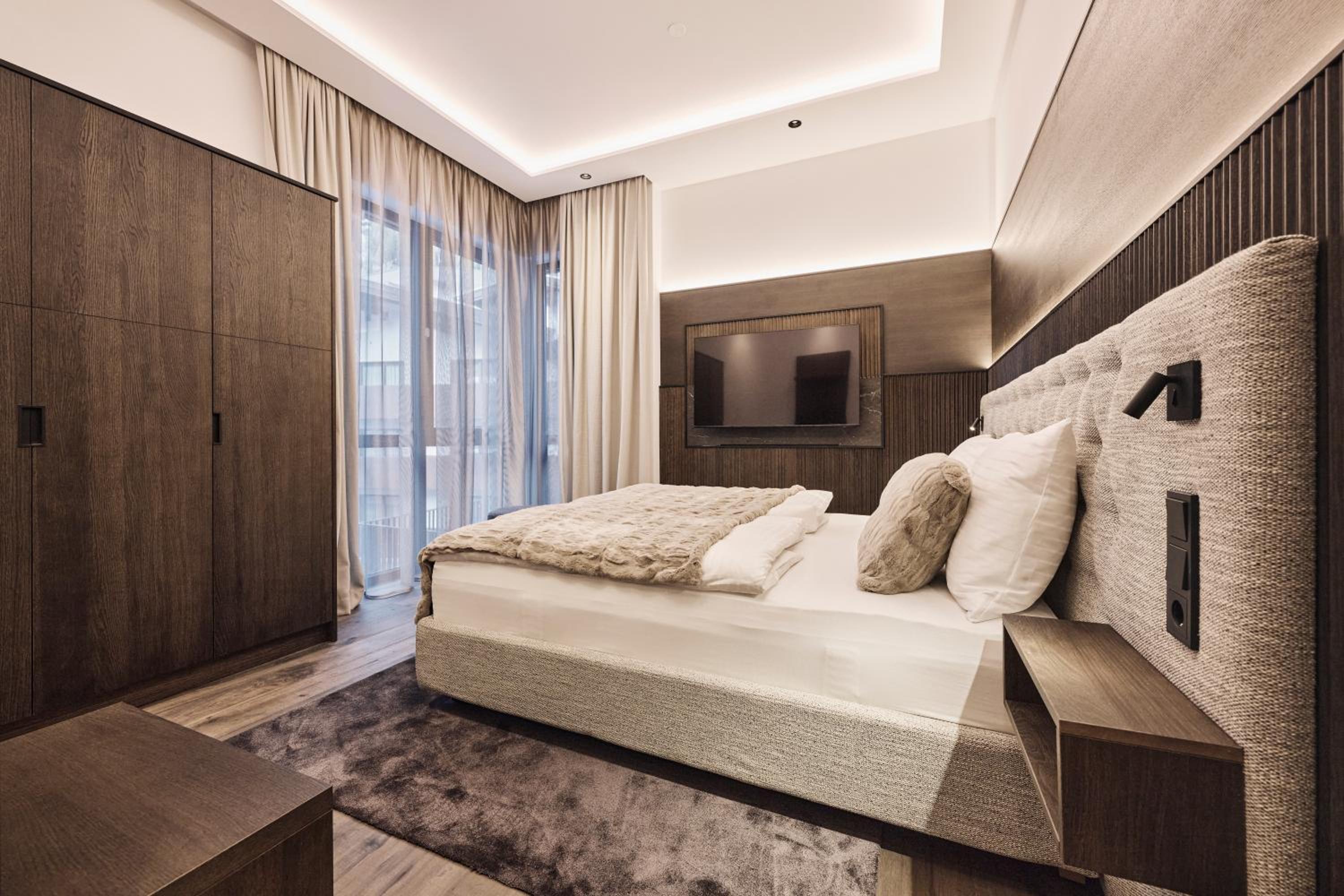 Chalet Ischgl - Modern Luxury Residences