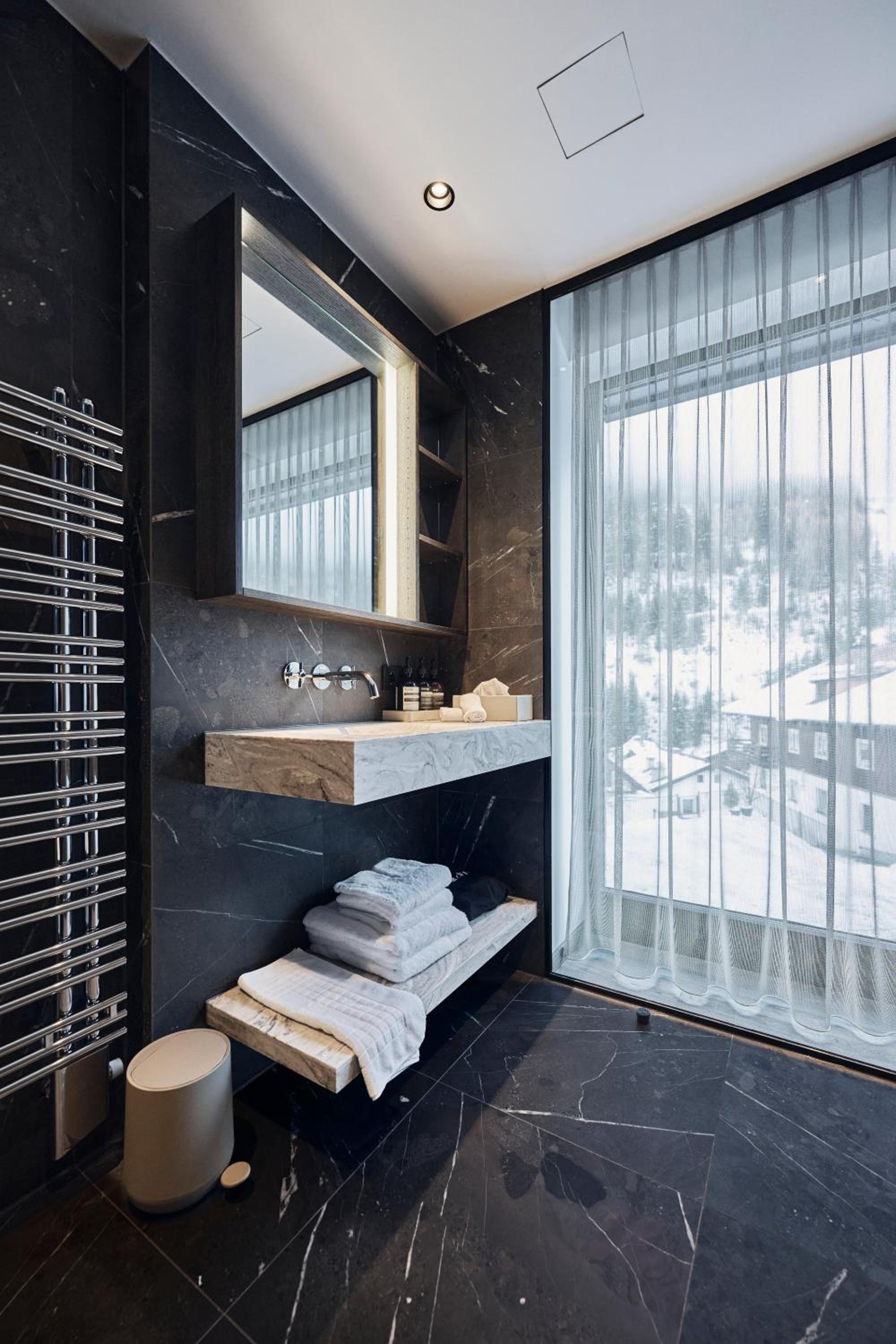 Chalet Ischgl - Modern Luxury Residences