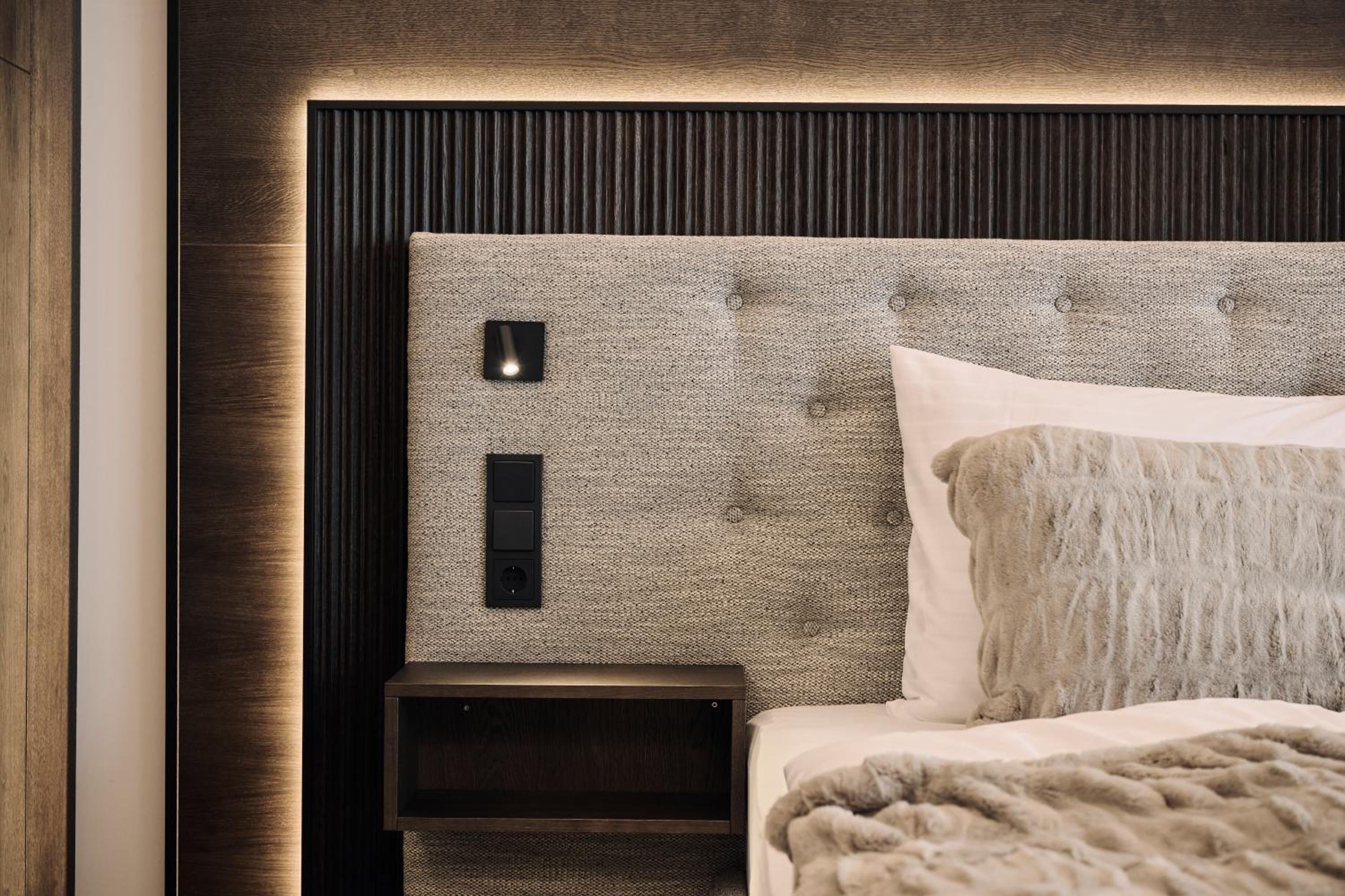 Chalet Ischgl - Modern Luxury Residences
