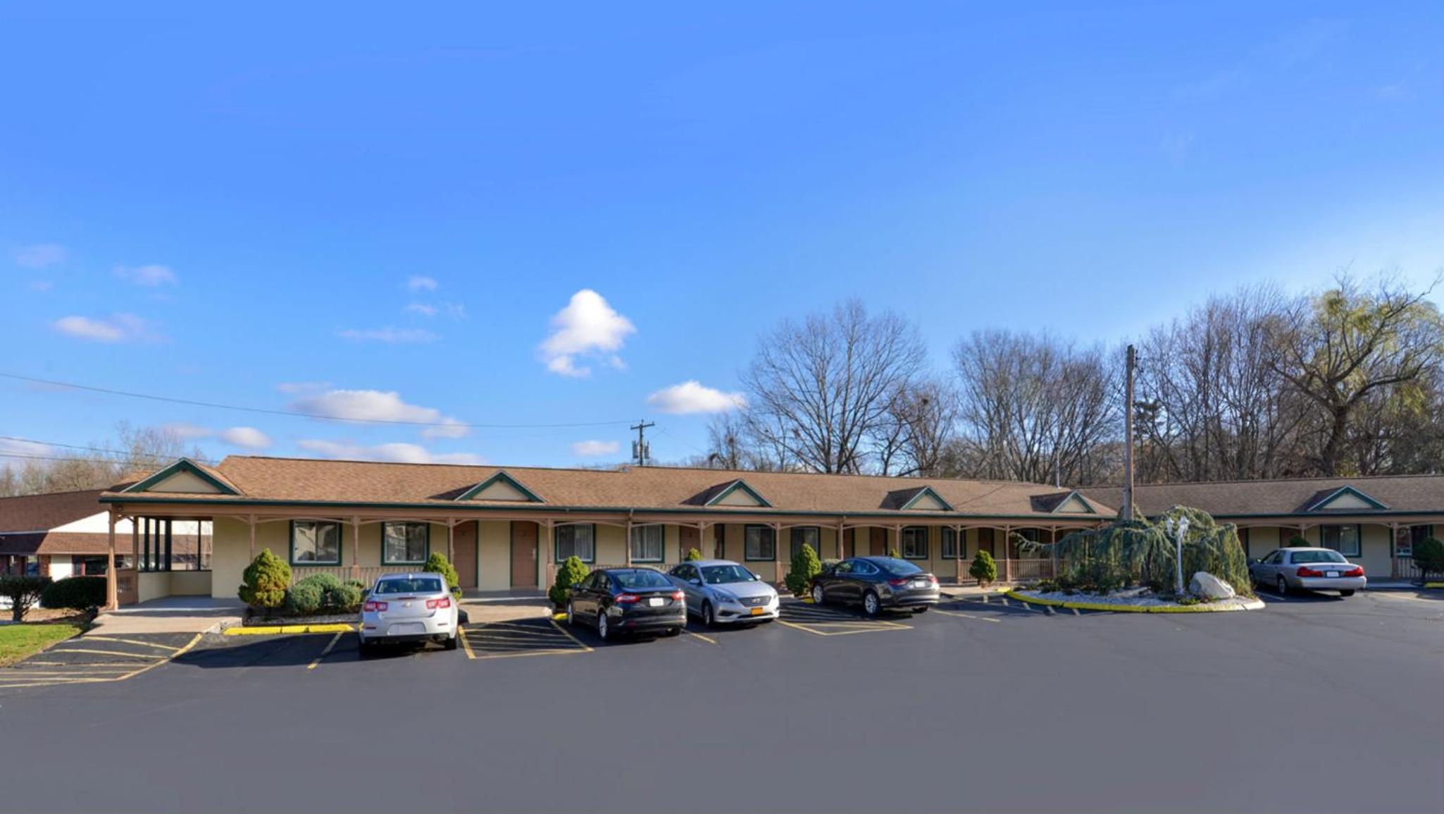 Cheshire Welcome Inn - Property Image 25