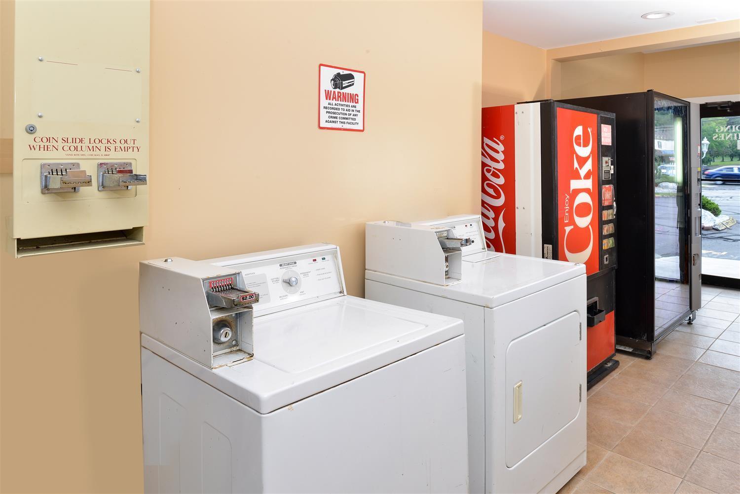 Cheshire Welcome Inn - Property Image 10