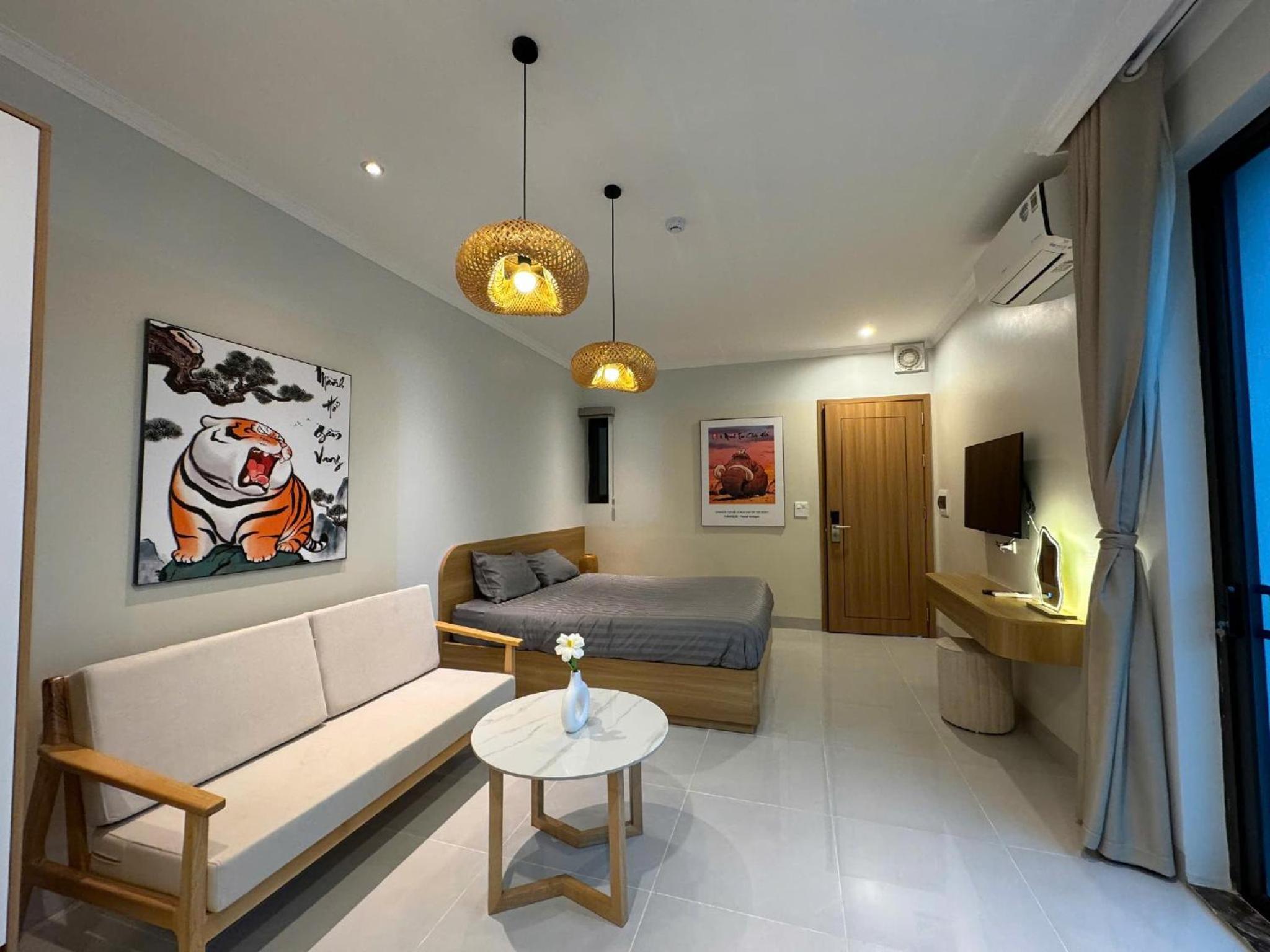 Hanique Cafe and Stay