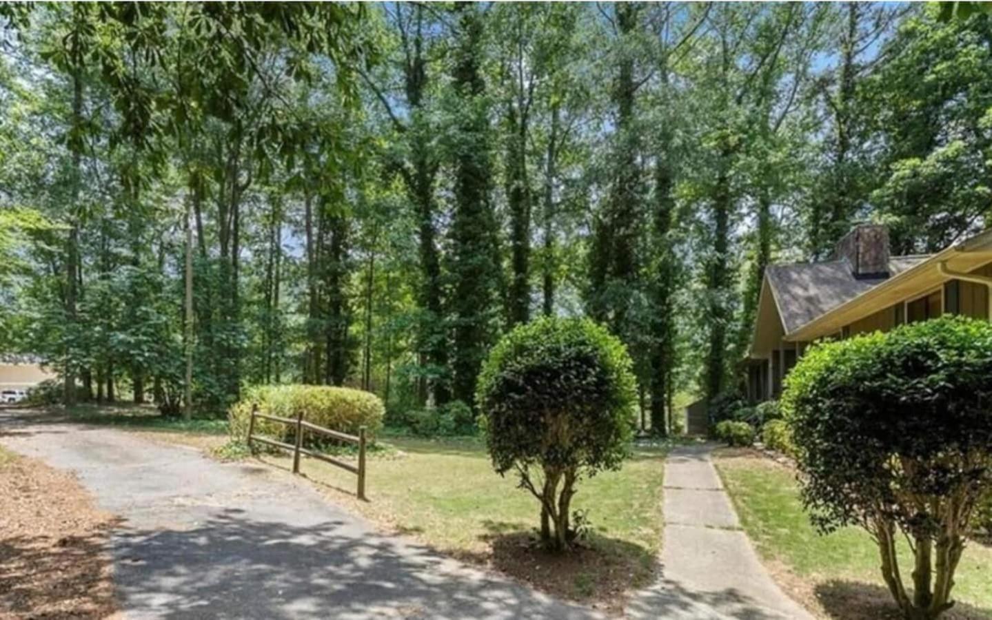 Lakeside Leisure - A Hidden Gem in Metro Atlanta