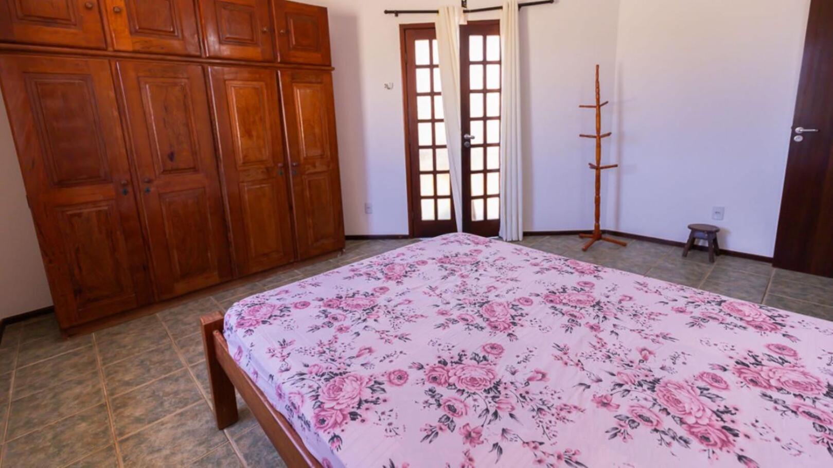 Casa com Hidro, Piscina e Churrasqueira - Jacuipe