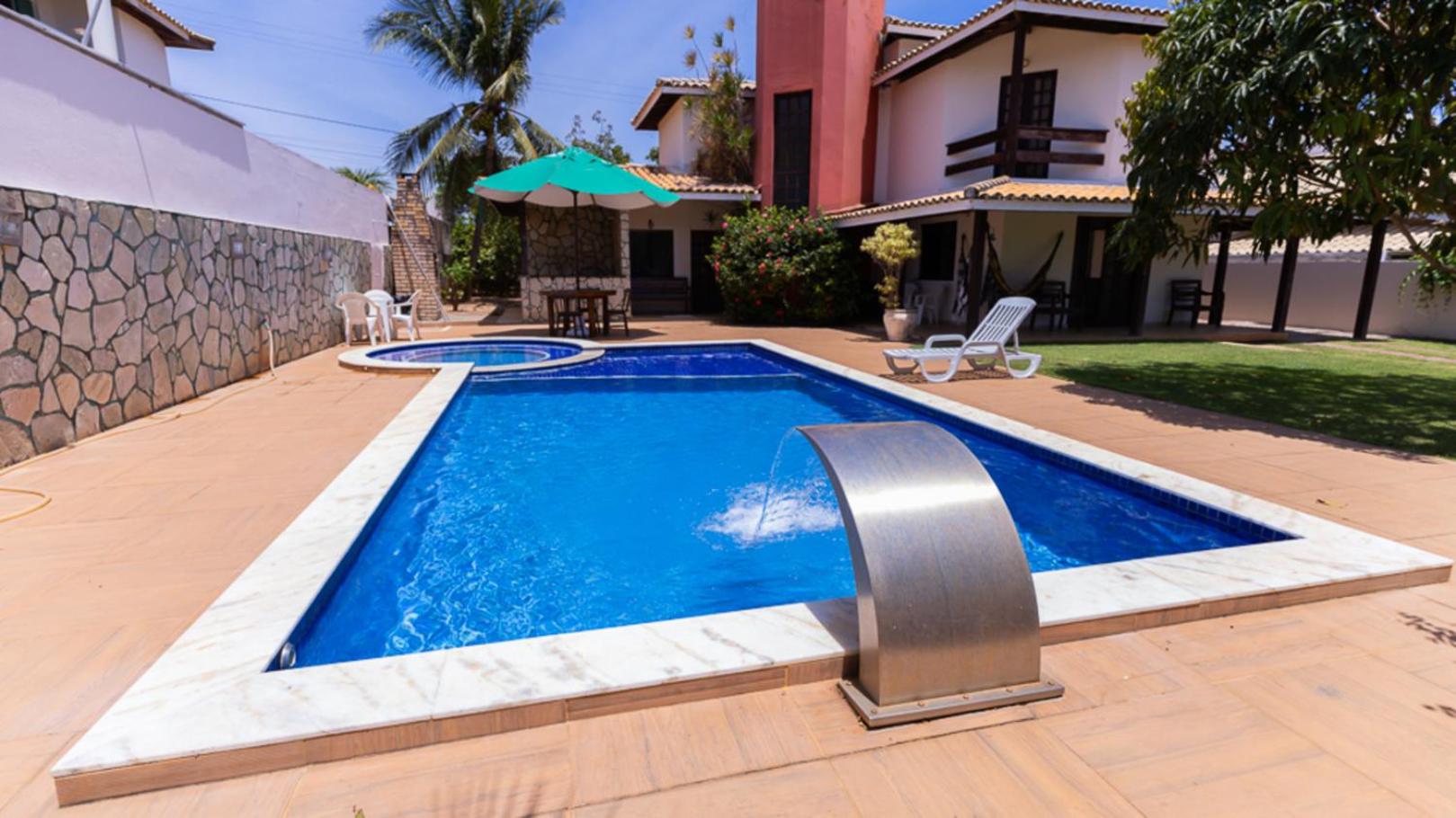 Casa com Hidro, Piscina e Churrasqueira - Jacuipe