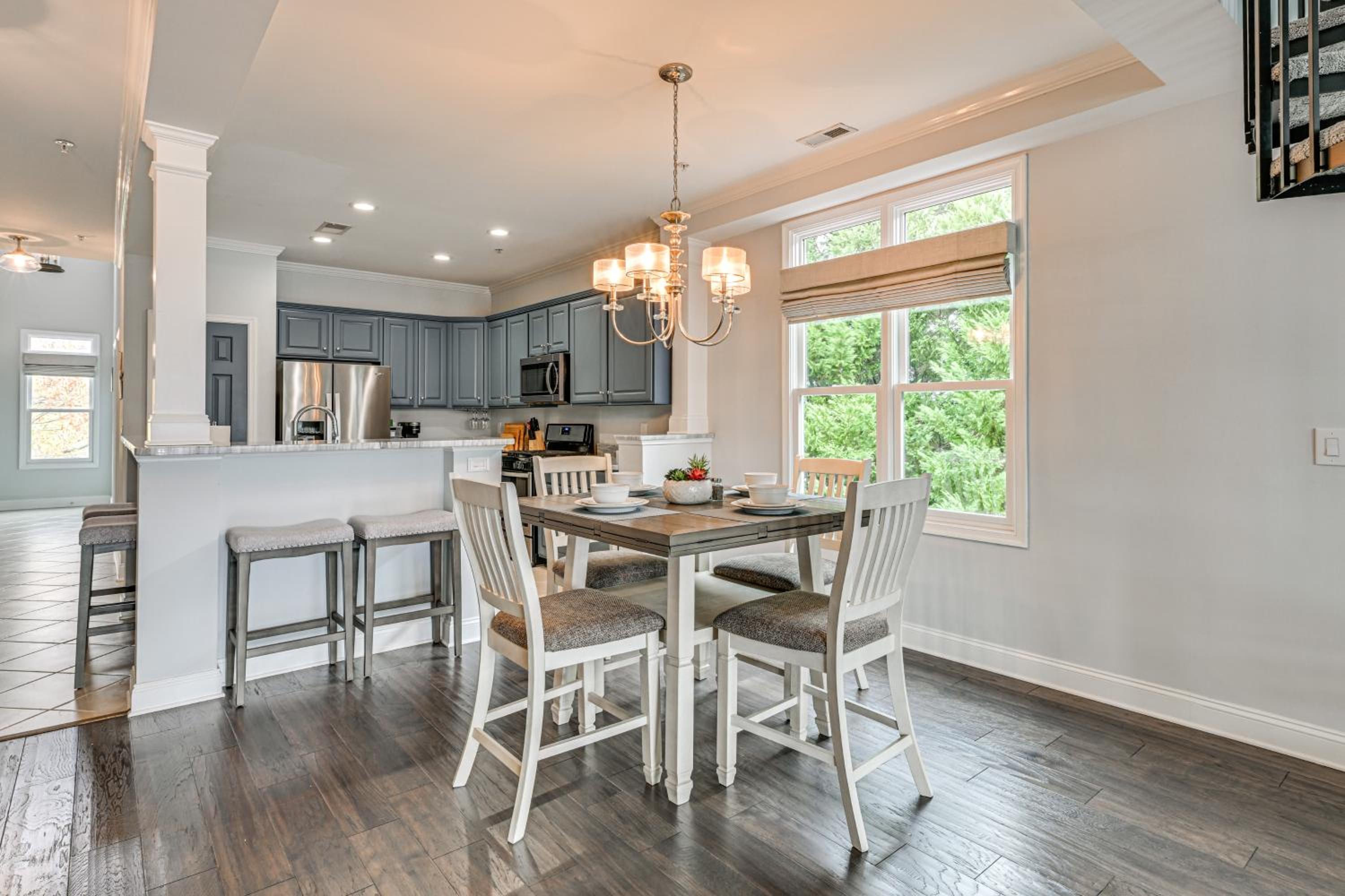 Condo with Deck Waterfront Lake Norman Retreat!
