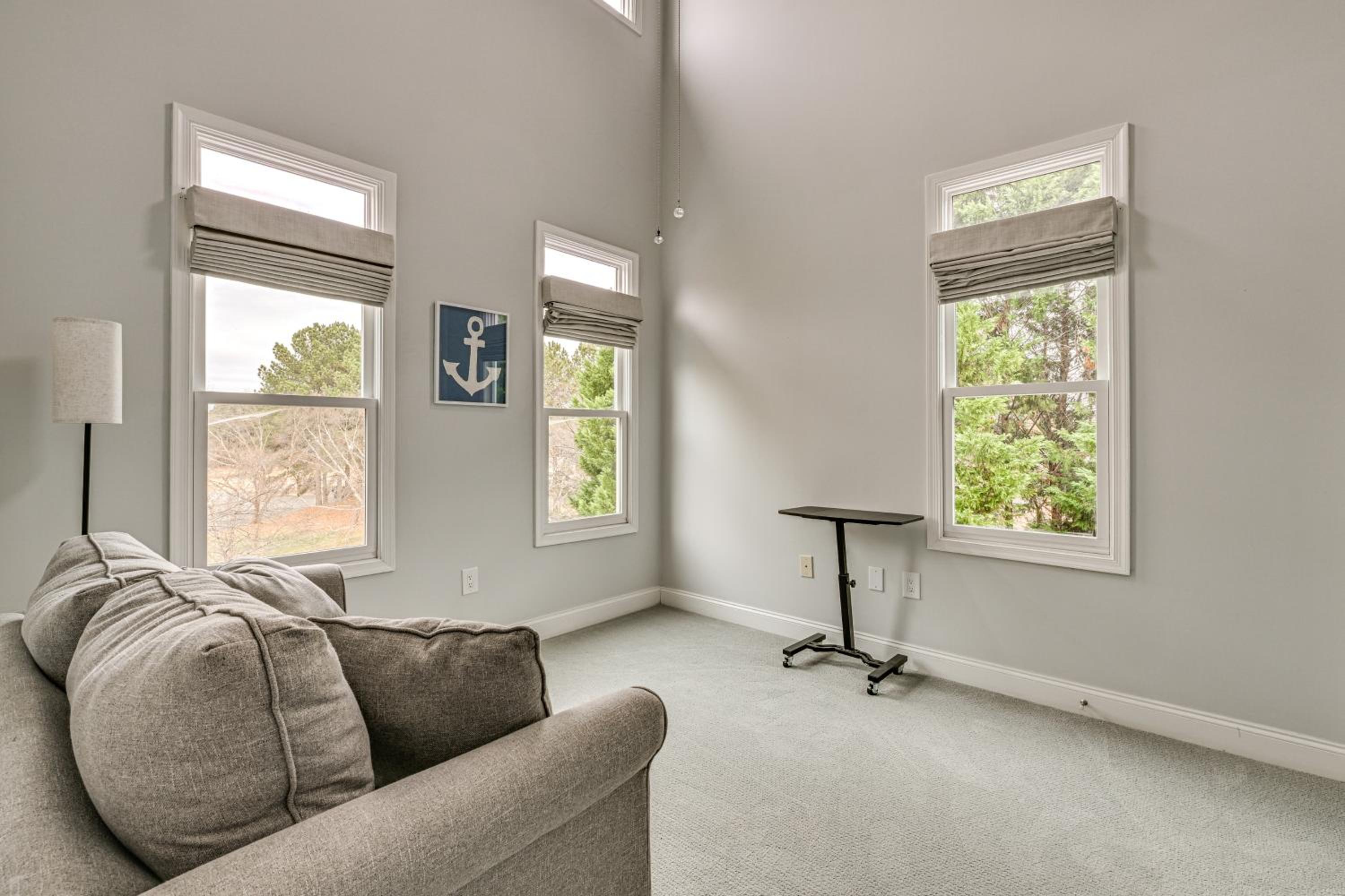 Condo with Deck Waterfront Lake Norman Retreat!