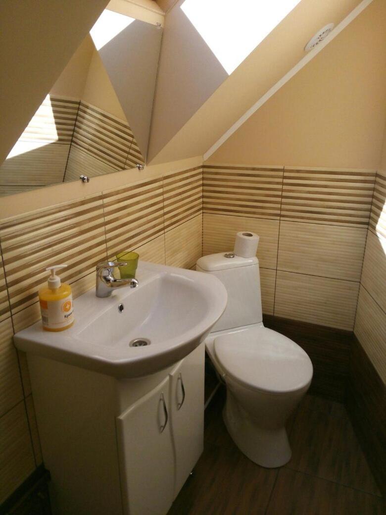 Home Hotel, photo 74