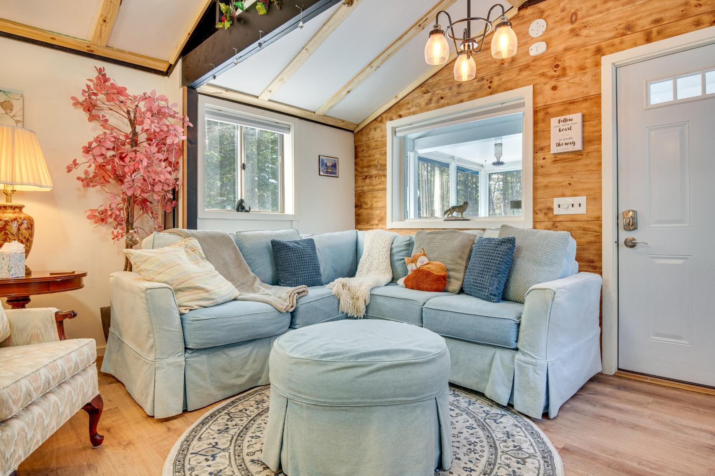 All-Season Getaway in Tamworth Pets Welcome!