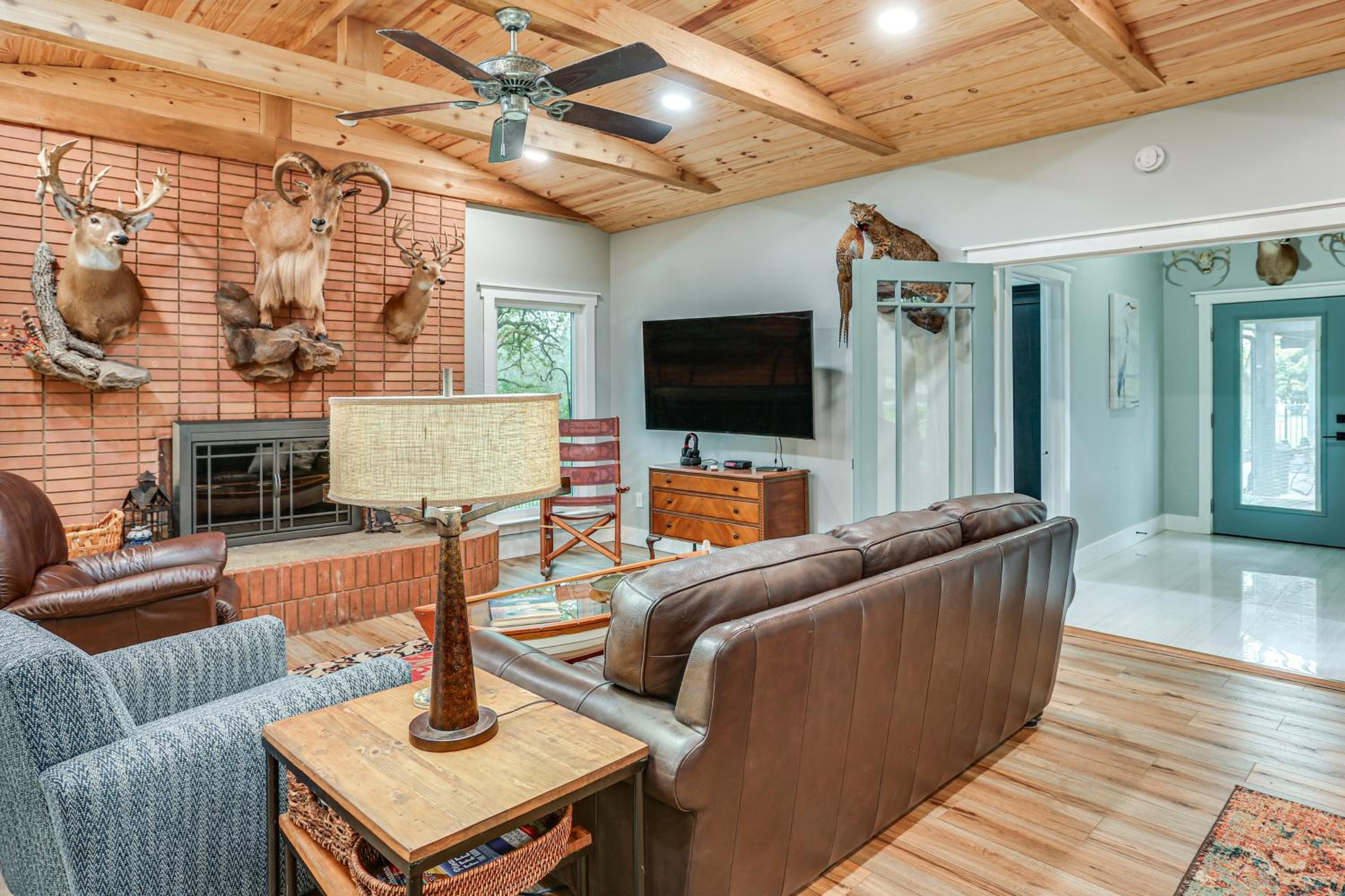 Texoma Retreat with Yard, Fire Pit and Boat Parking