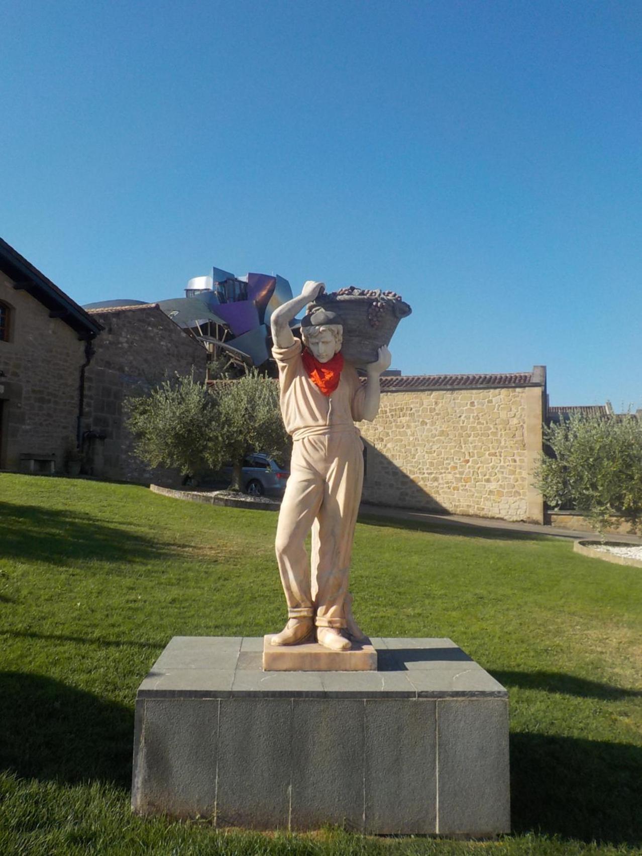 Photo 47