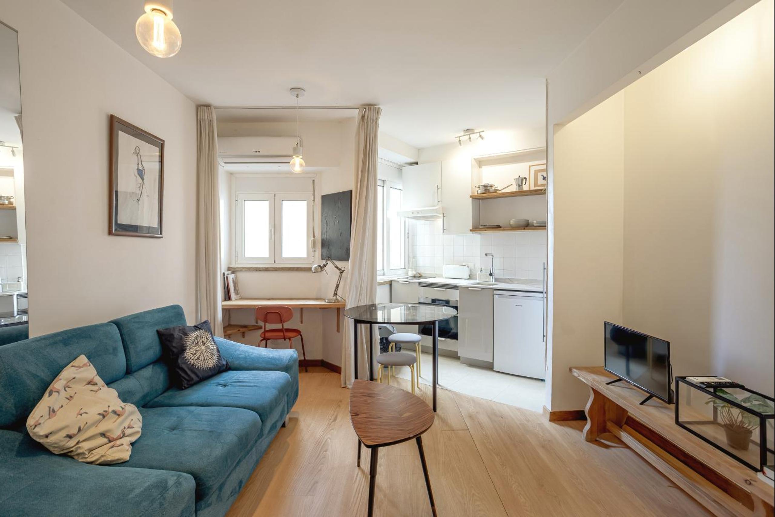 Anjos City Center Apartment by Homing