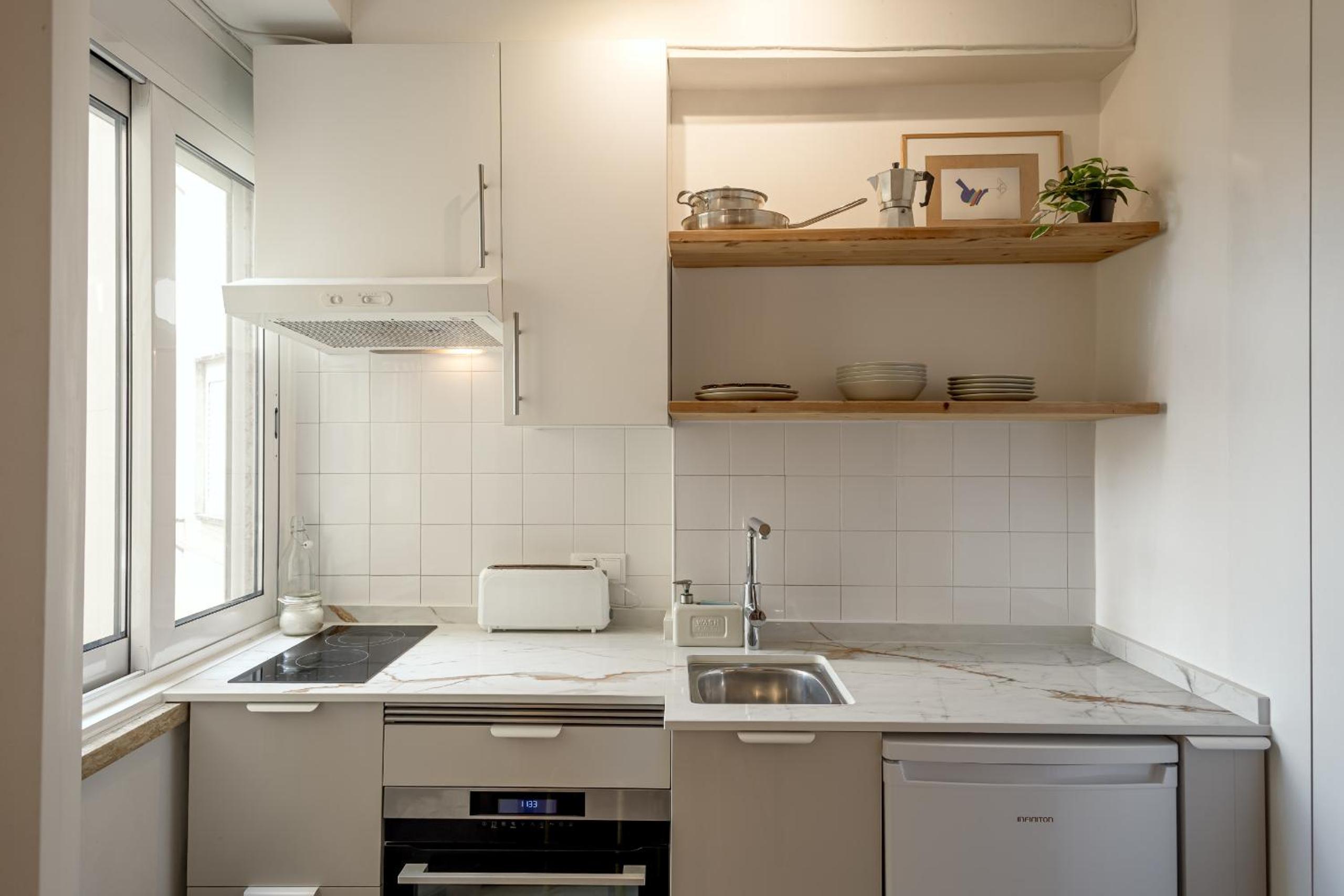 Anjos City Center Apartment by Homing