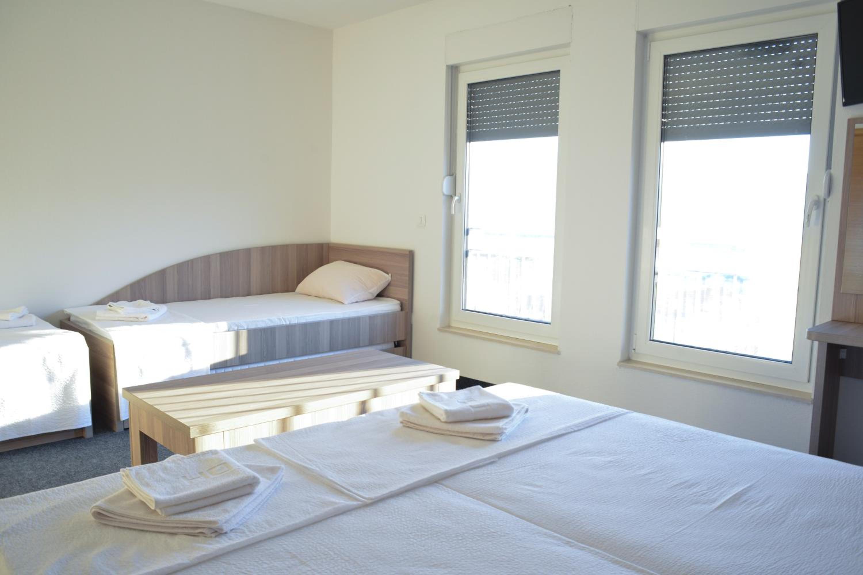 Hotel Rivero A&S