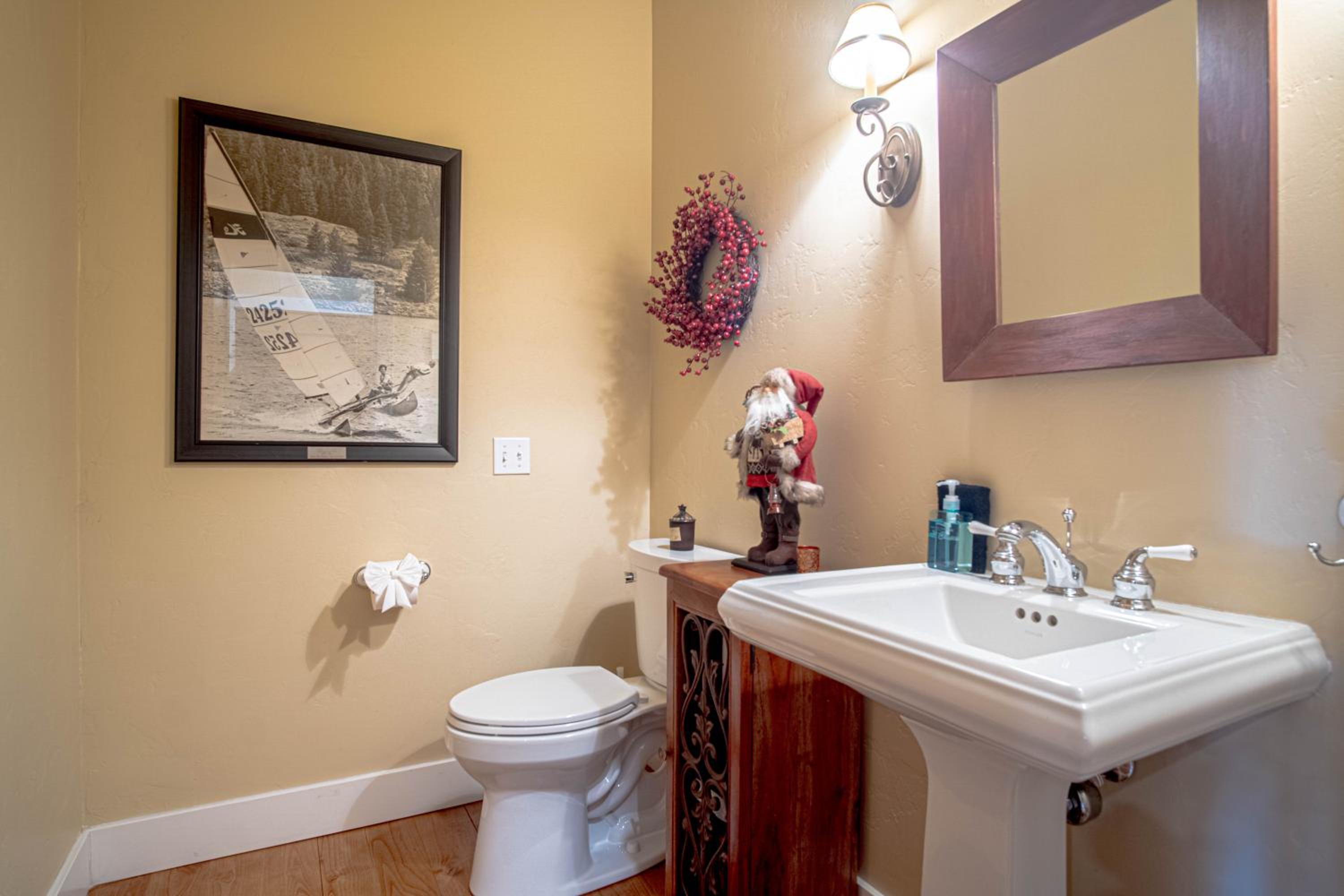 Cozy Ketchum Retreat - Pet Friendly!