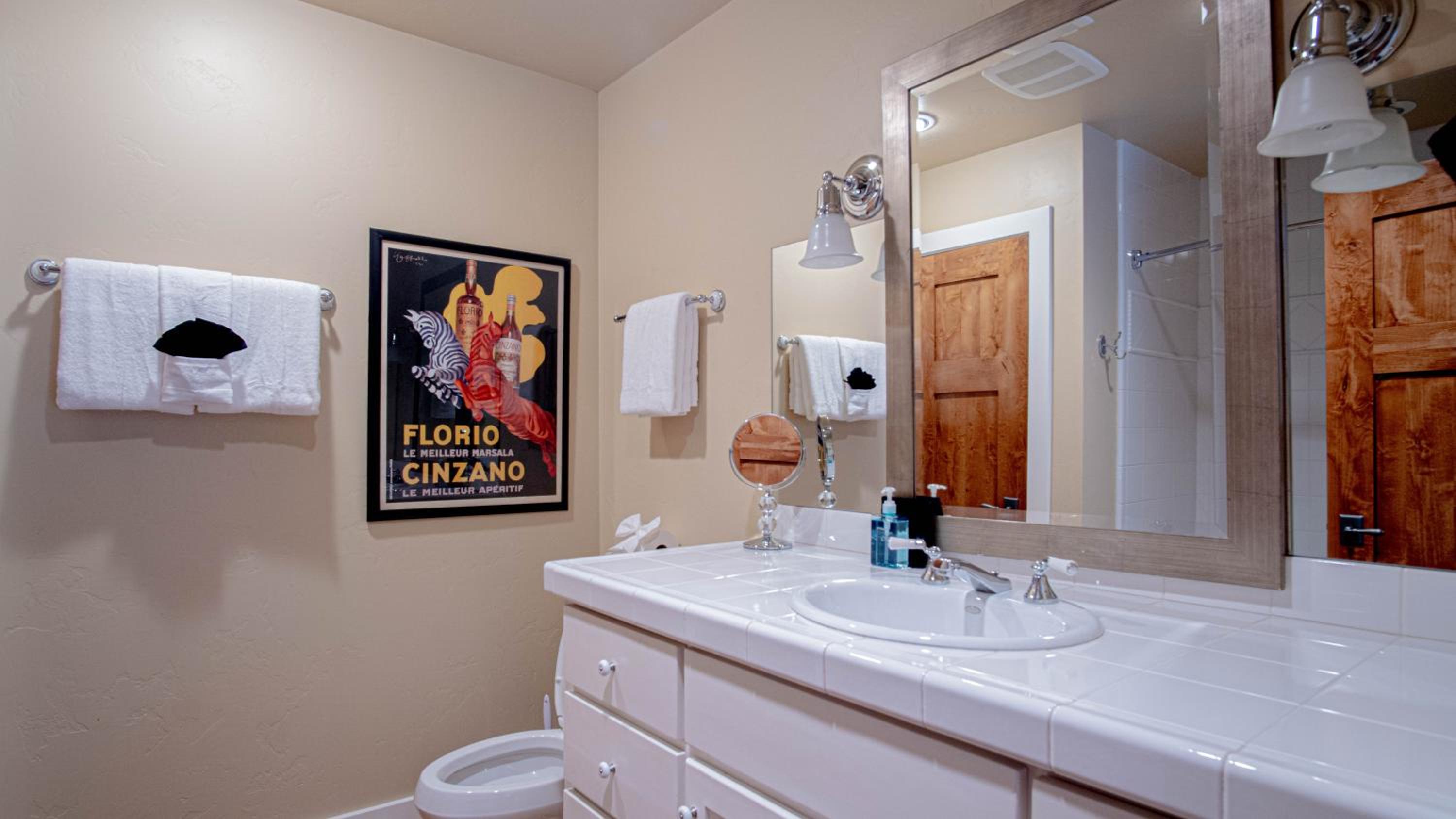 Cozy Ketchum Retreat - Pet Friendly!