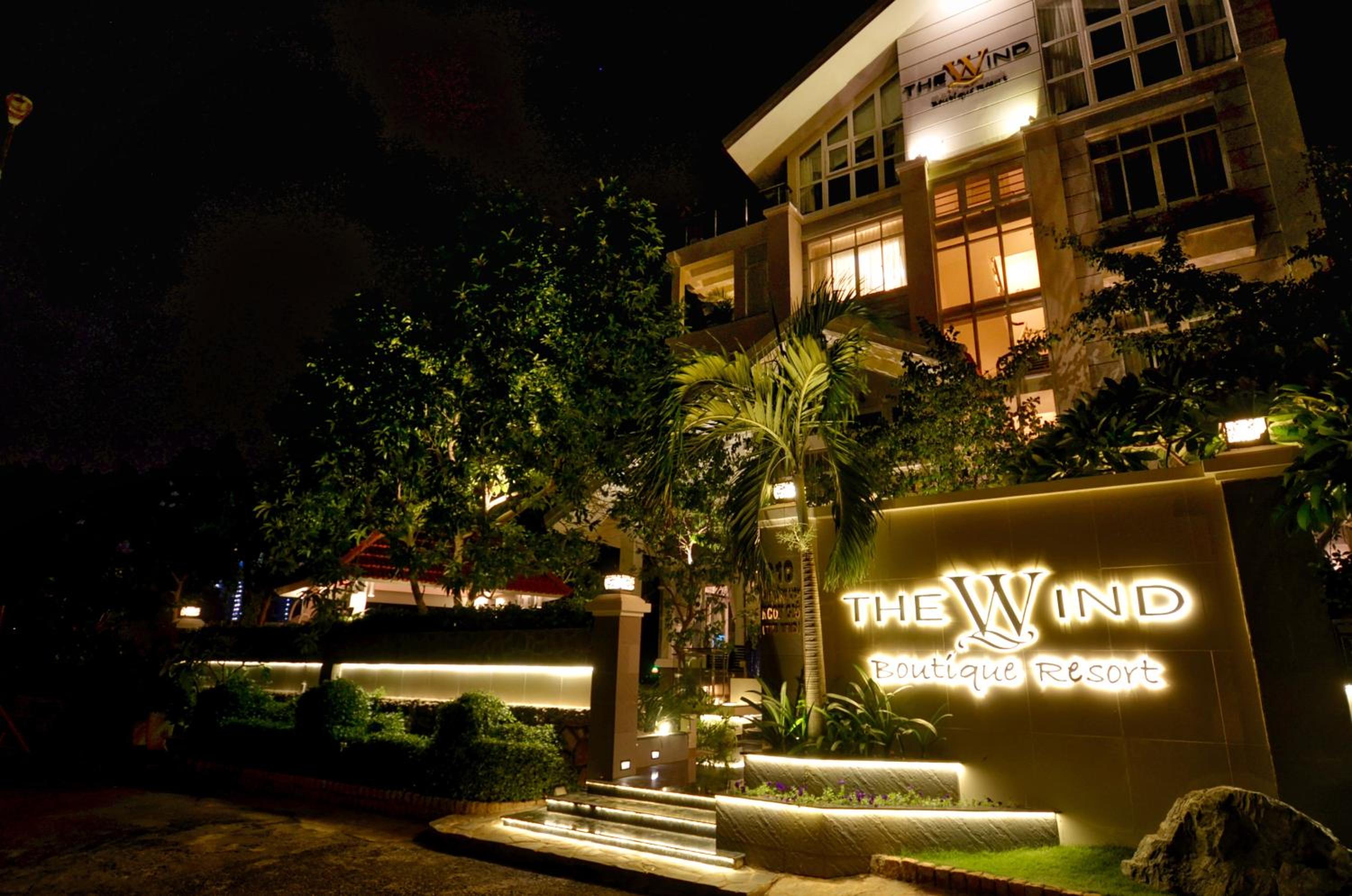 The Wind Resort - Tropical Hillside Escape