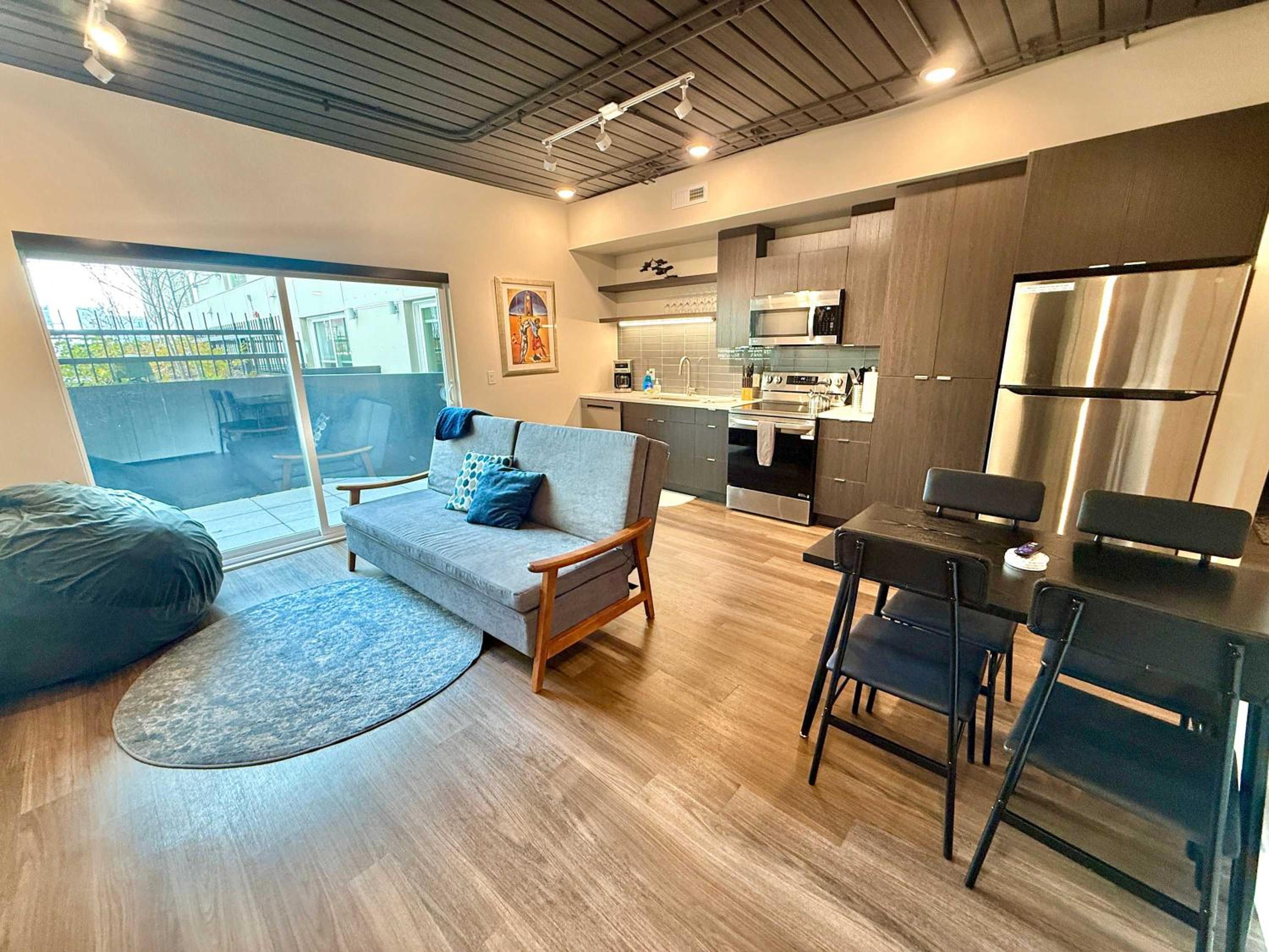 Luxury Central City Escape