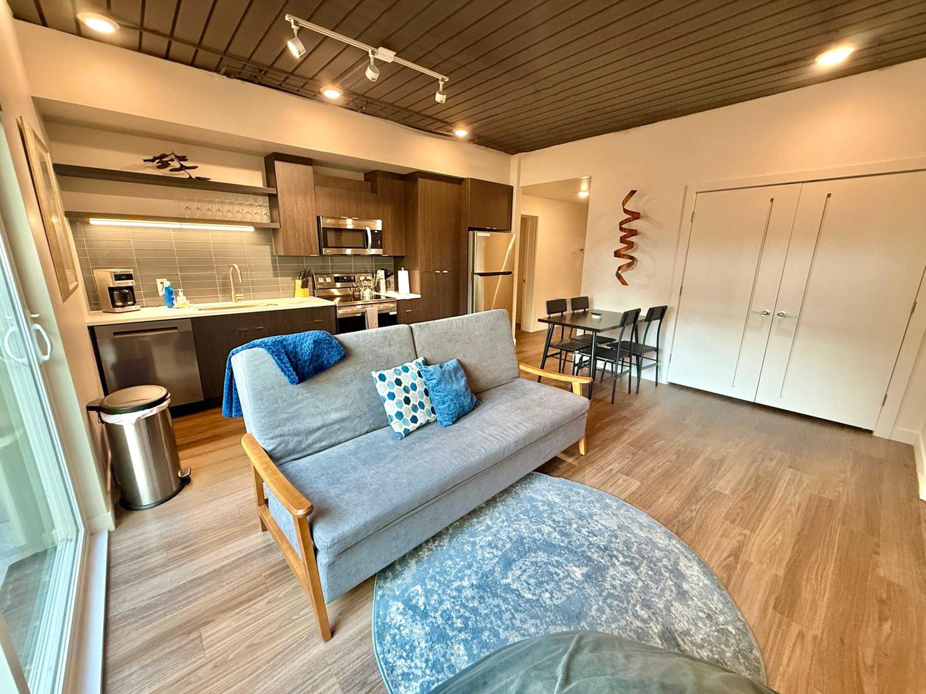 Luxury Central City Escape