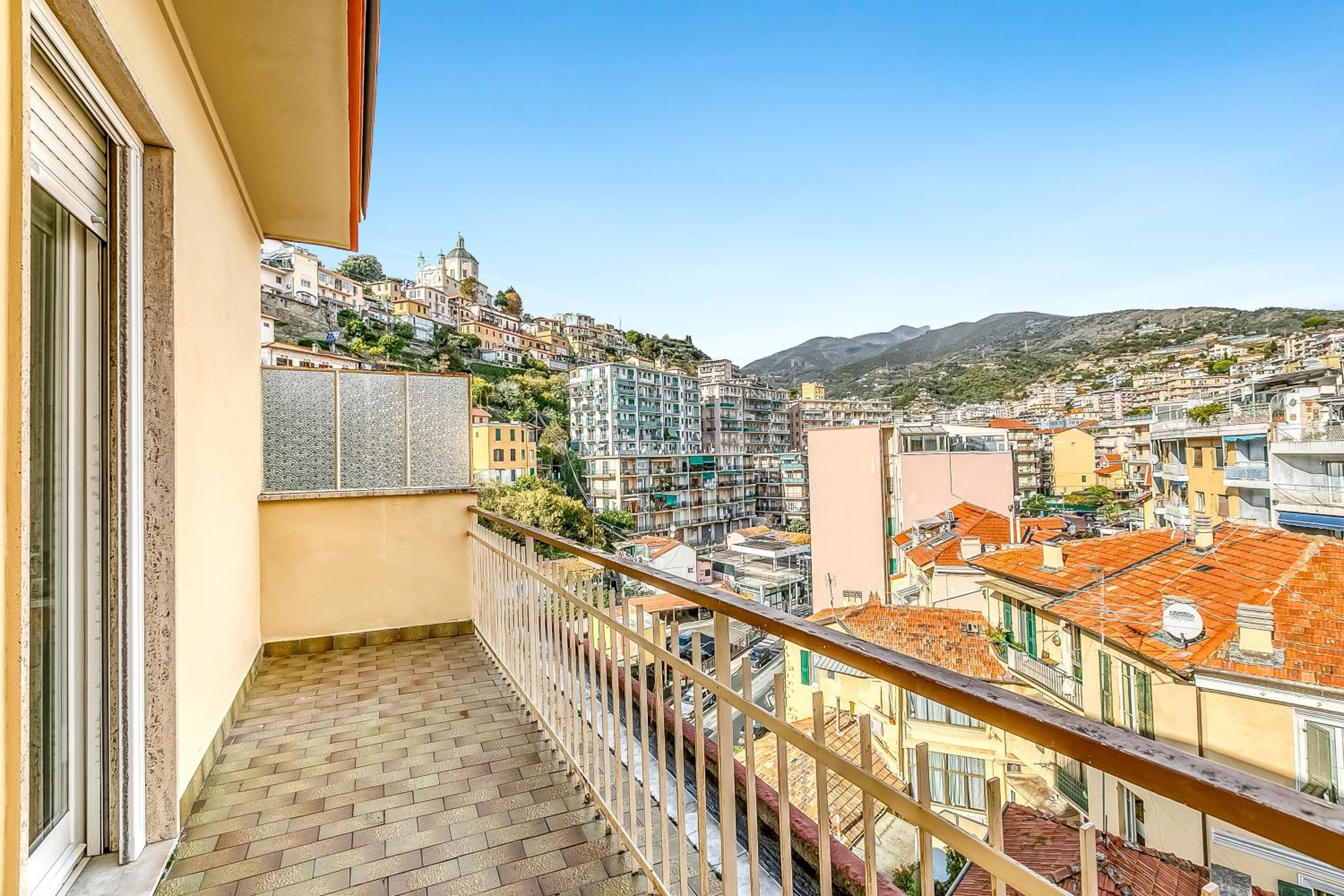 Penthouse Vista Mare E Monti Centro Sr - Happy Rentals