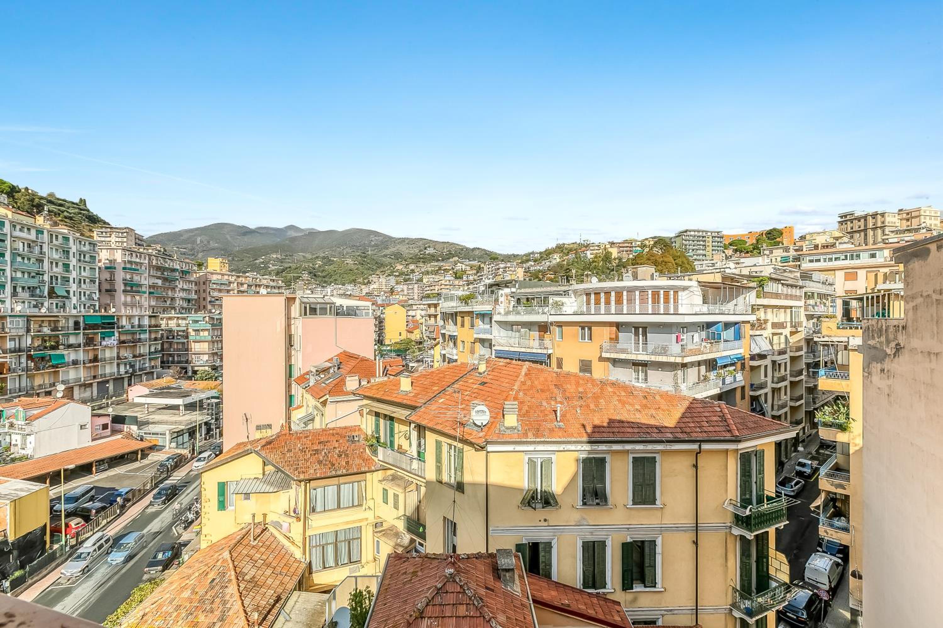 Penthouse Vista Mare E Monti Centro Sr - Happy Rentals