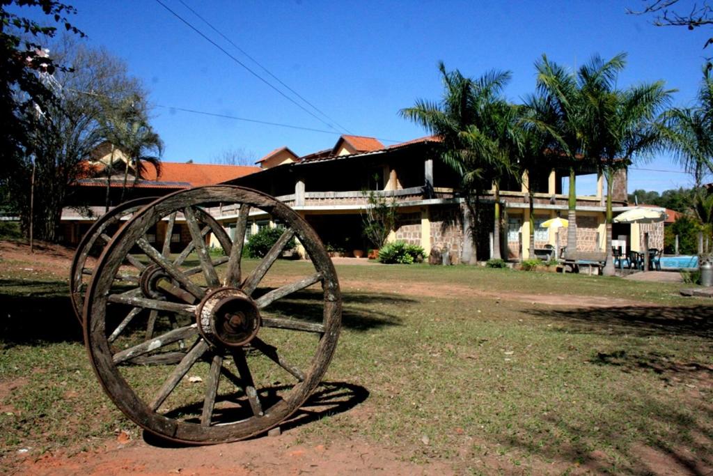 Pousada Fazenda Buracão