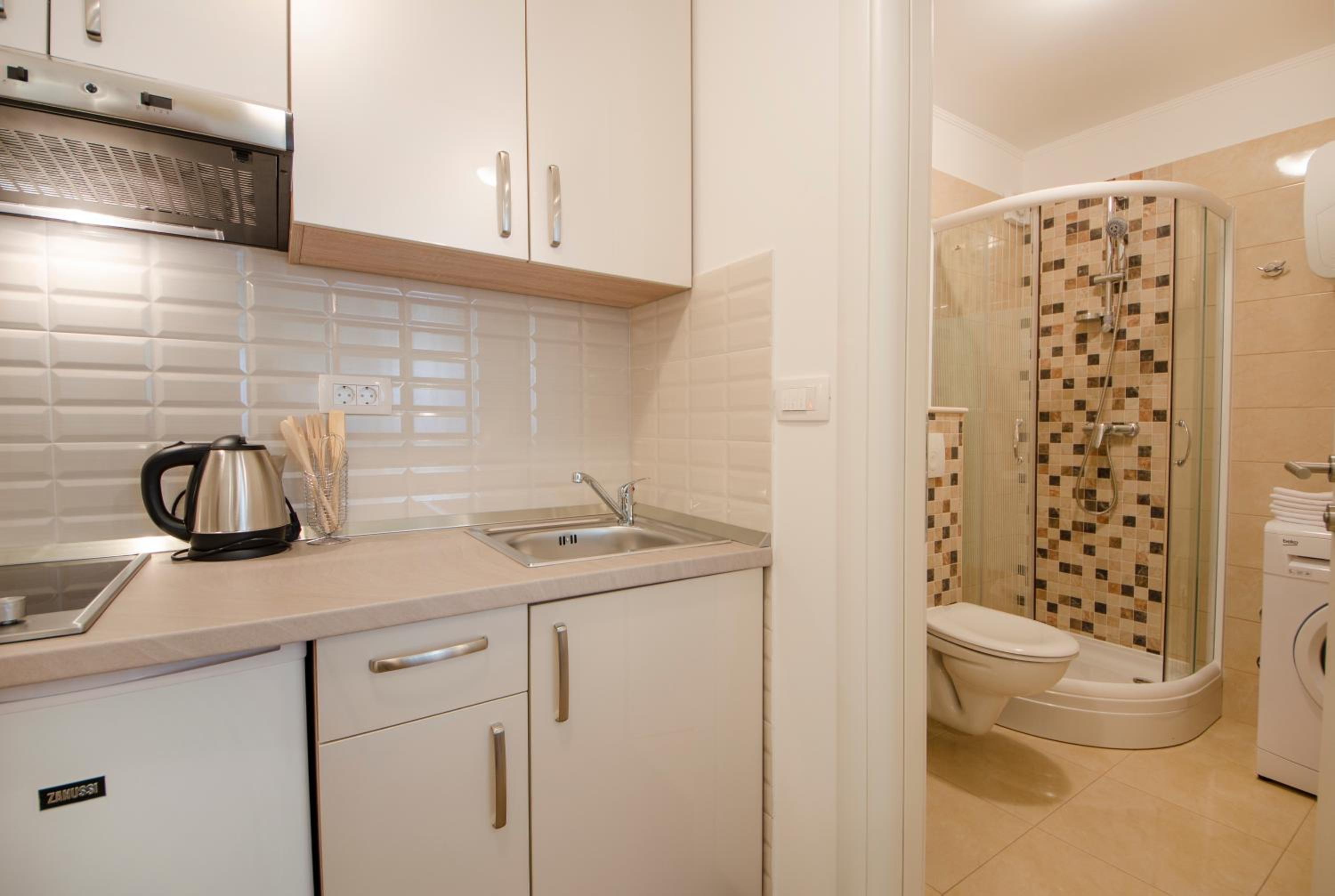 Guest House Mia en Split — kitchen