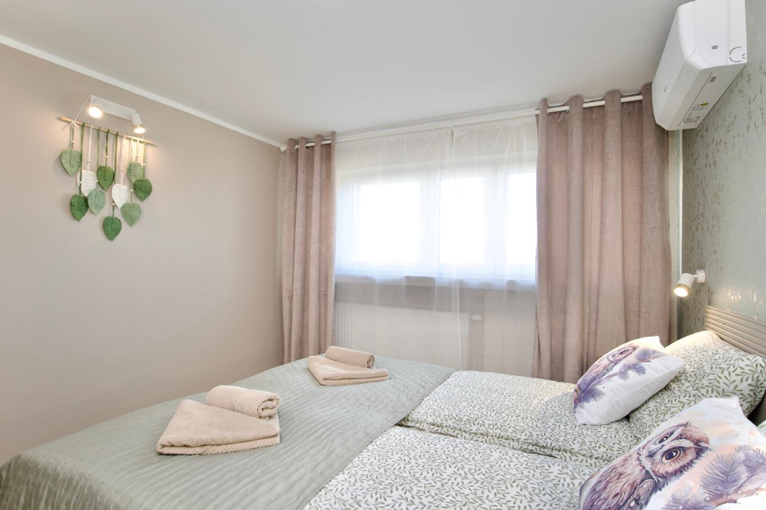 Łagiewniki Apartments Free Parking