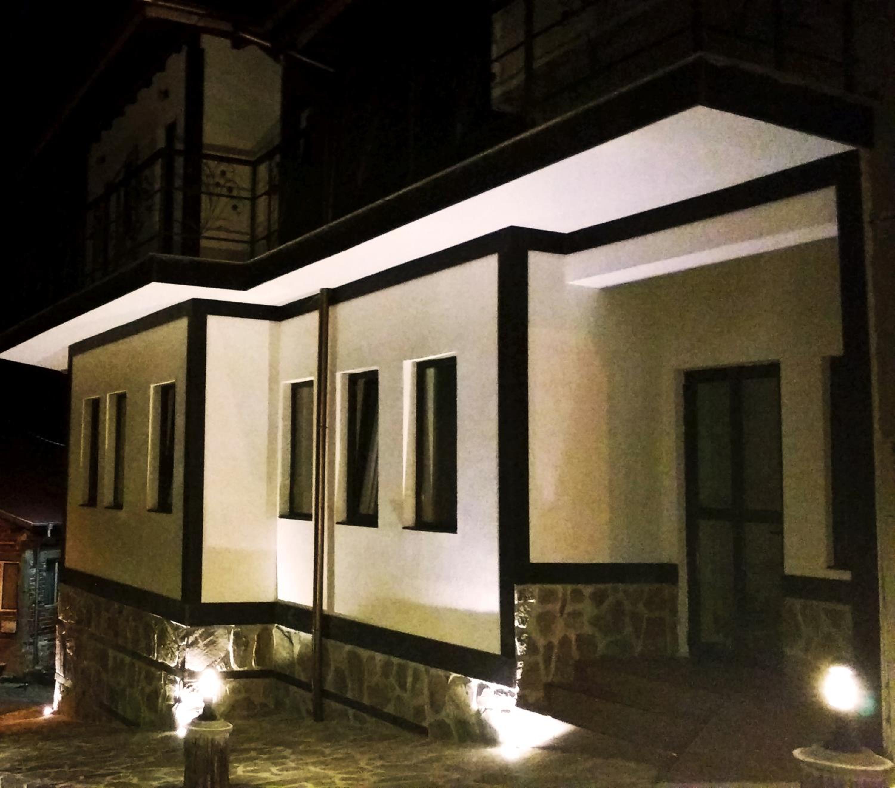 Family hotel Valchanovata Kashta