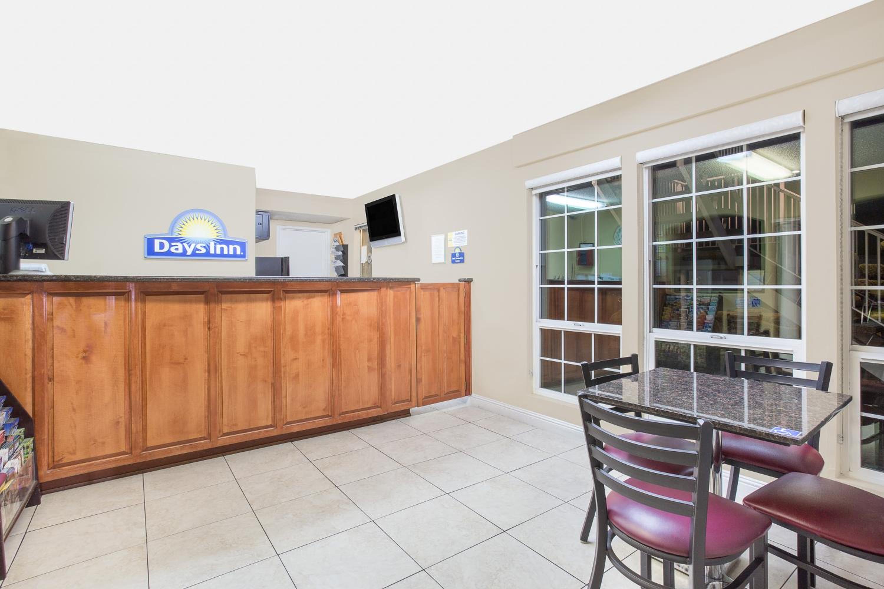 Turlock Vacations - Days Inn by Wyndham Turlock - Property Image 37