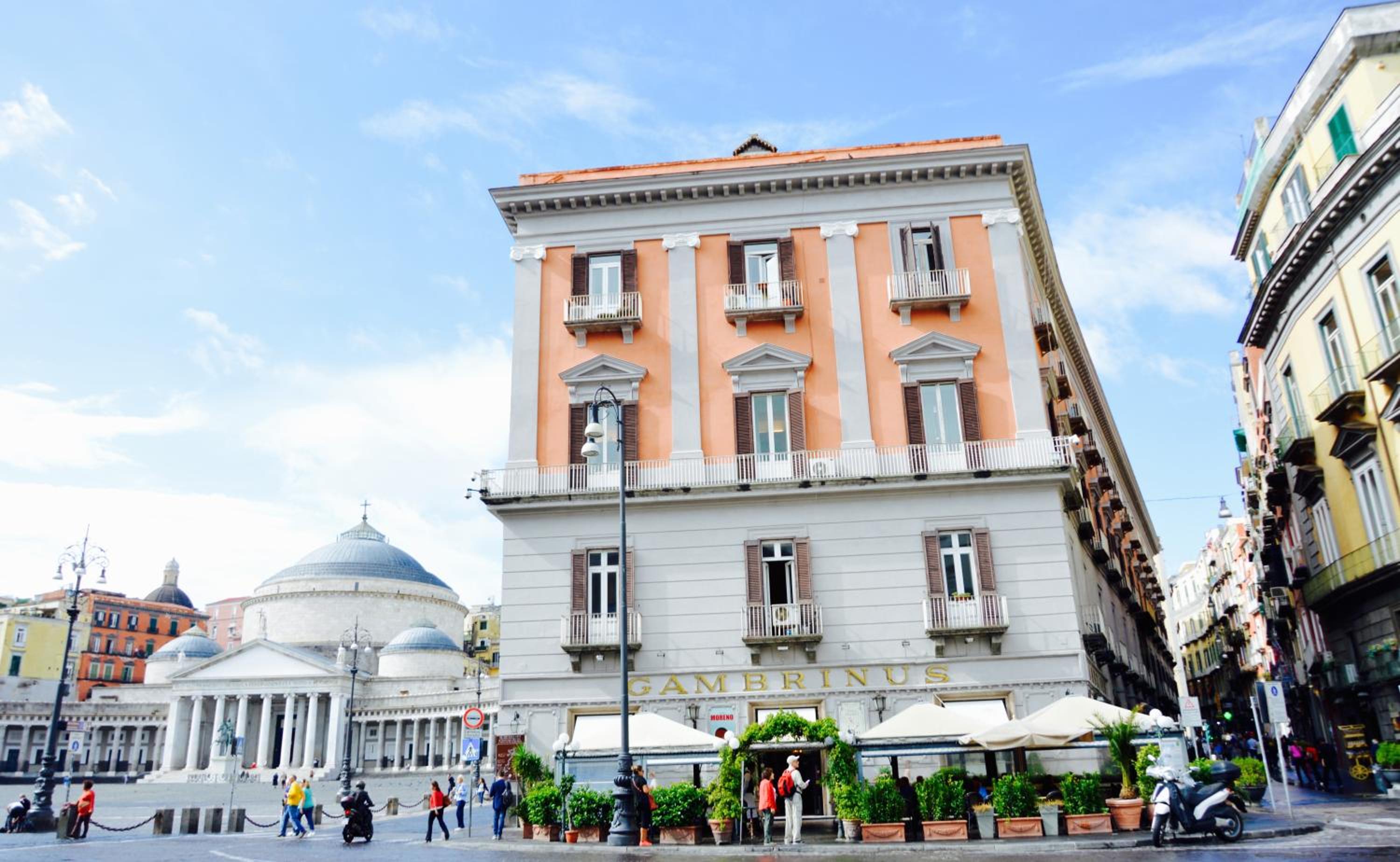 Relais Piazza Del Plebiscito B&B