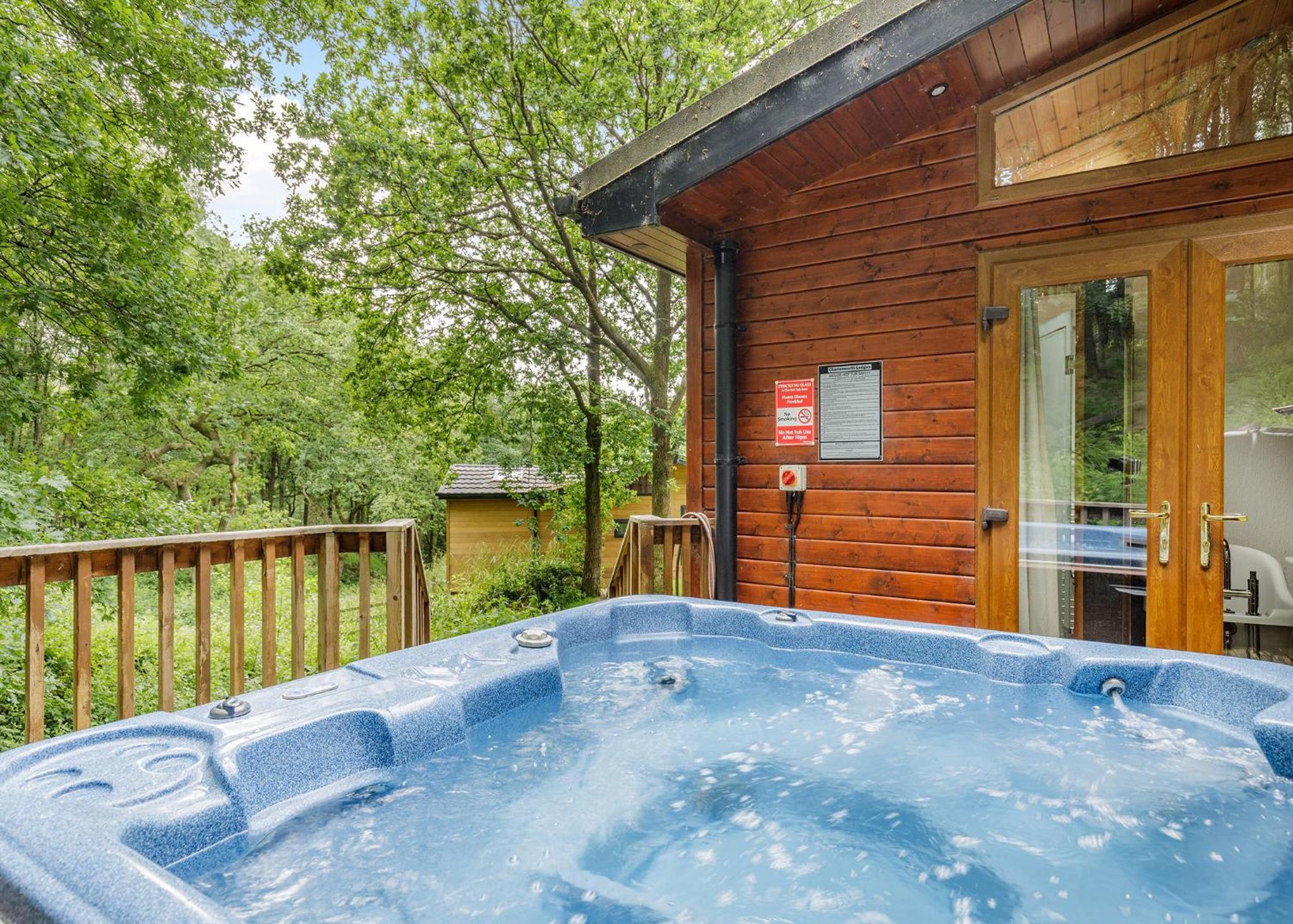 Charlesworth Lodges