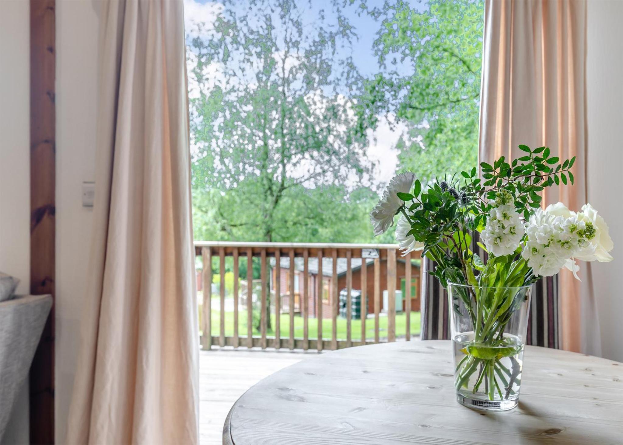 Charlesworth Lodges