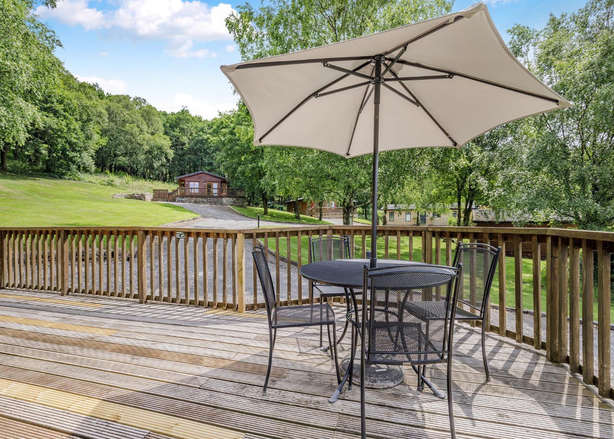 Charlesworth Lodges