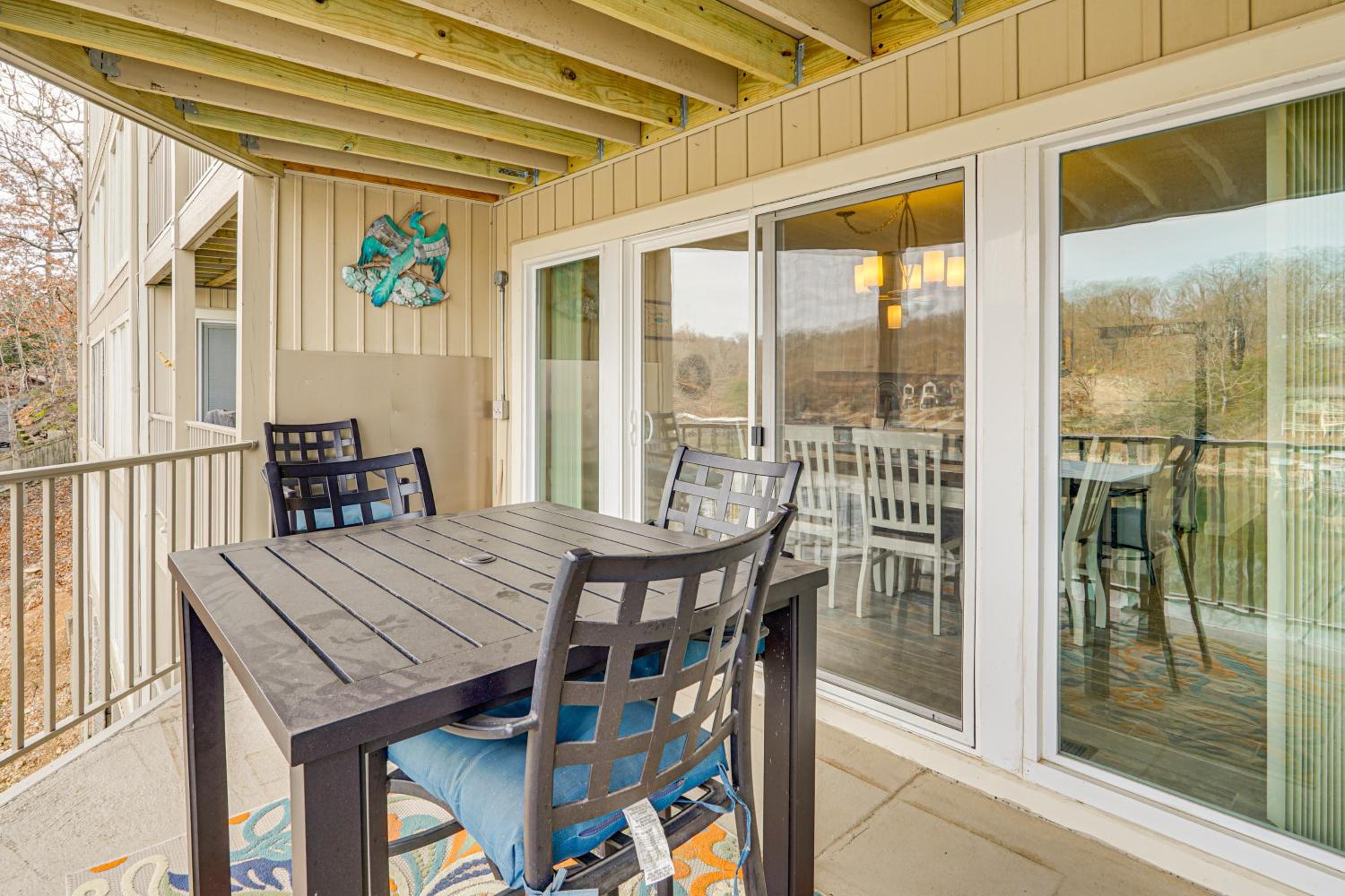 Community Perks! Lakefront Unit in Osage Beach