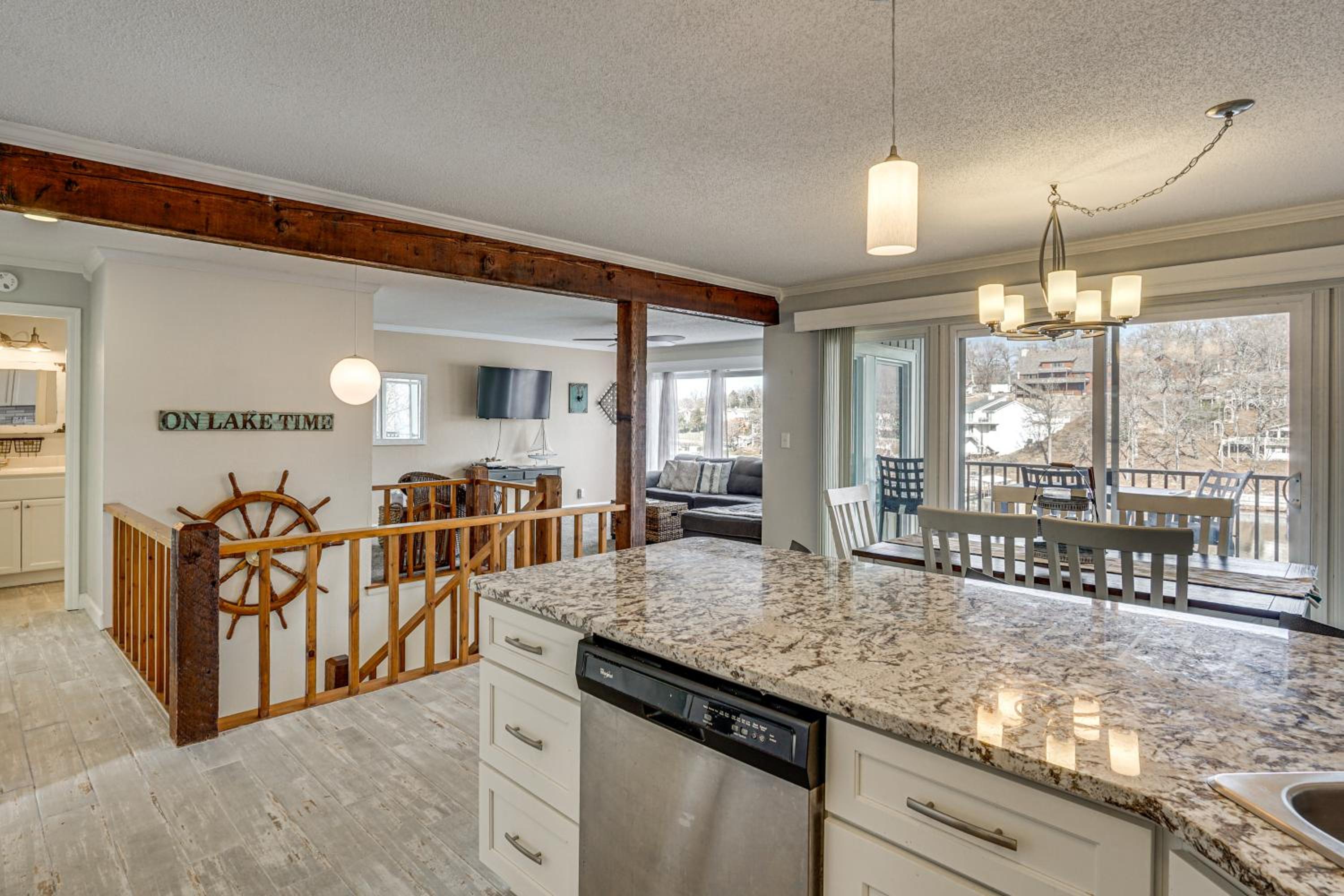 Community Perks! Lakefront Unit in Osage Beach