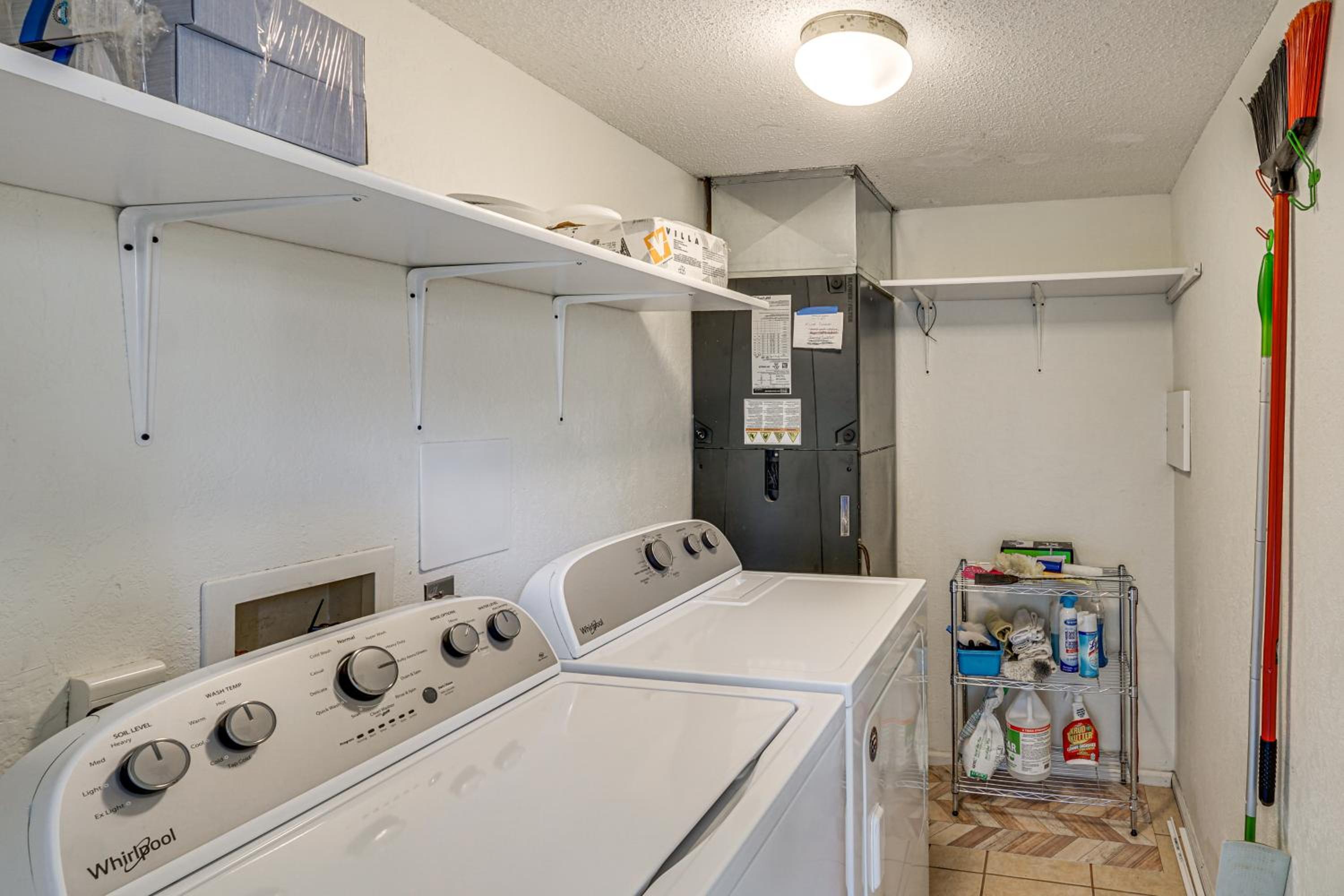 Community Perks! Lakefront Unit in Osage Beach