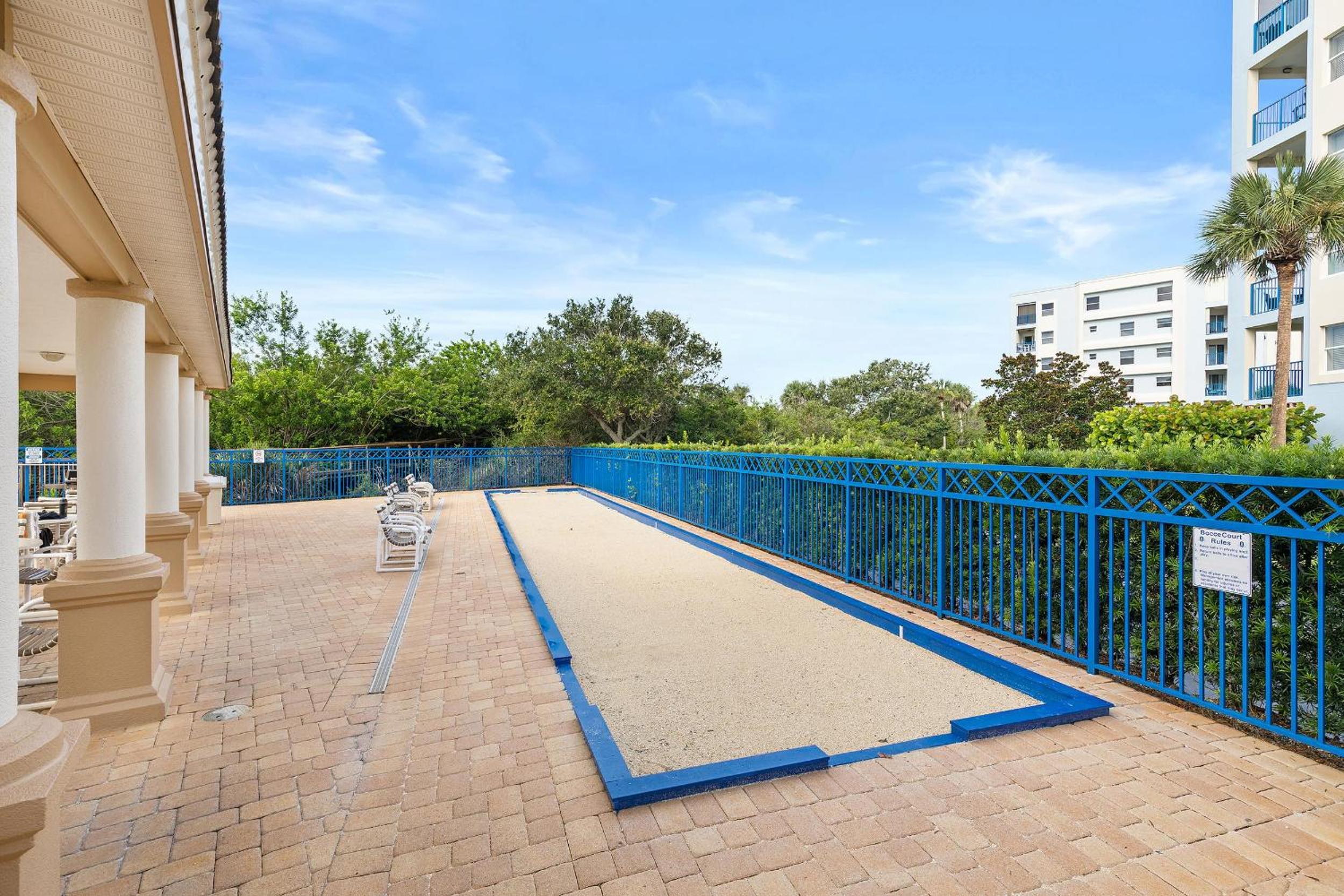 Oceanwalk 12-302